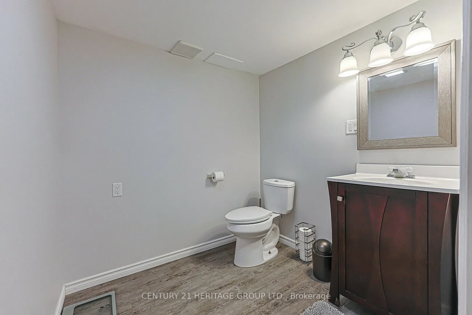 12 Gres Court