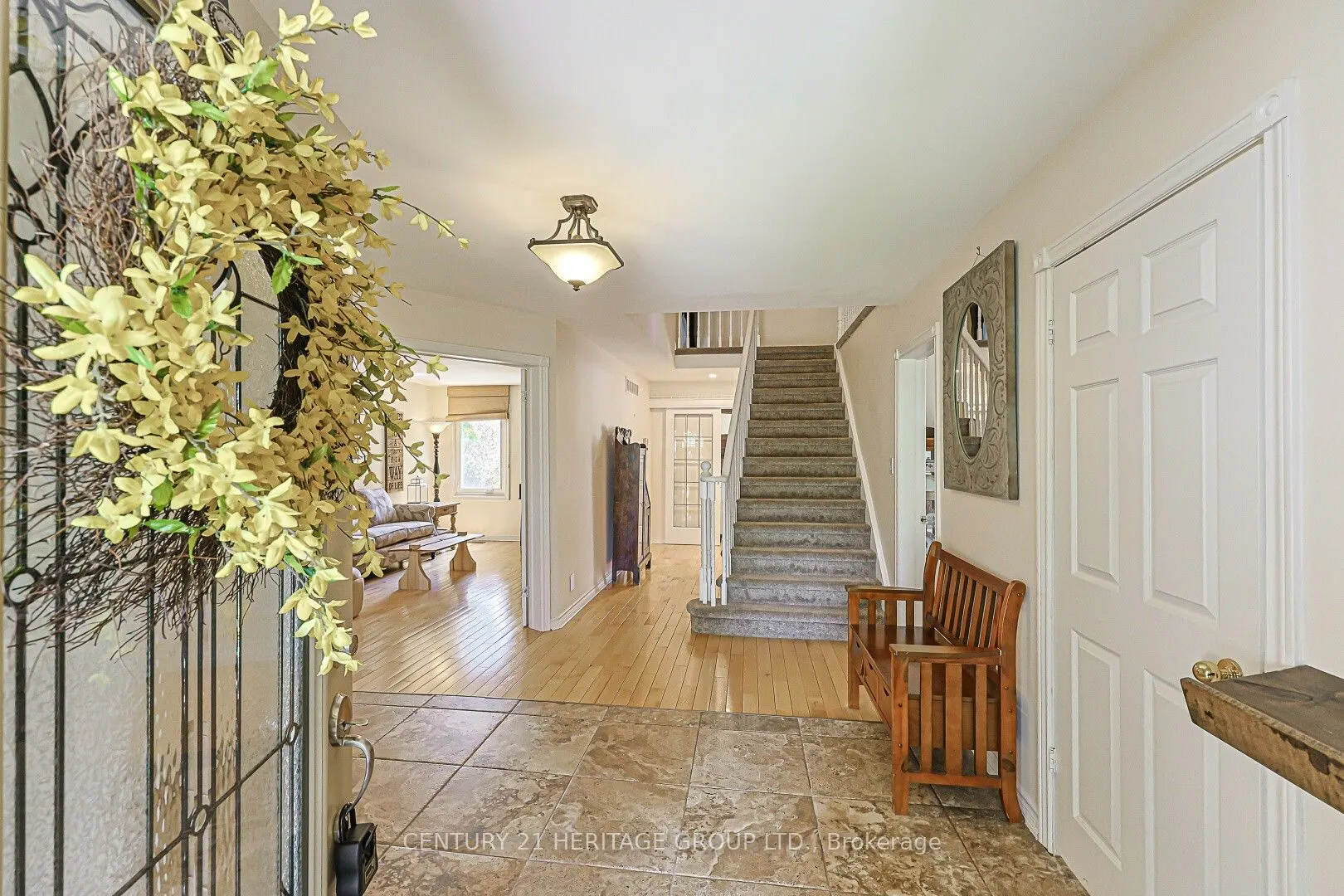 12 Gres Court
