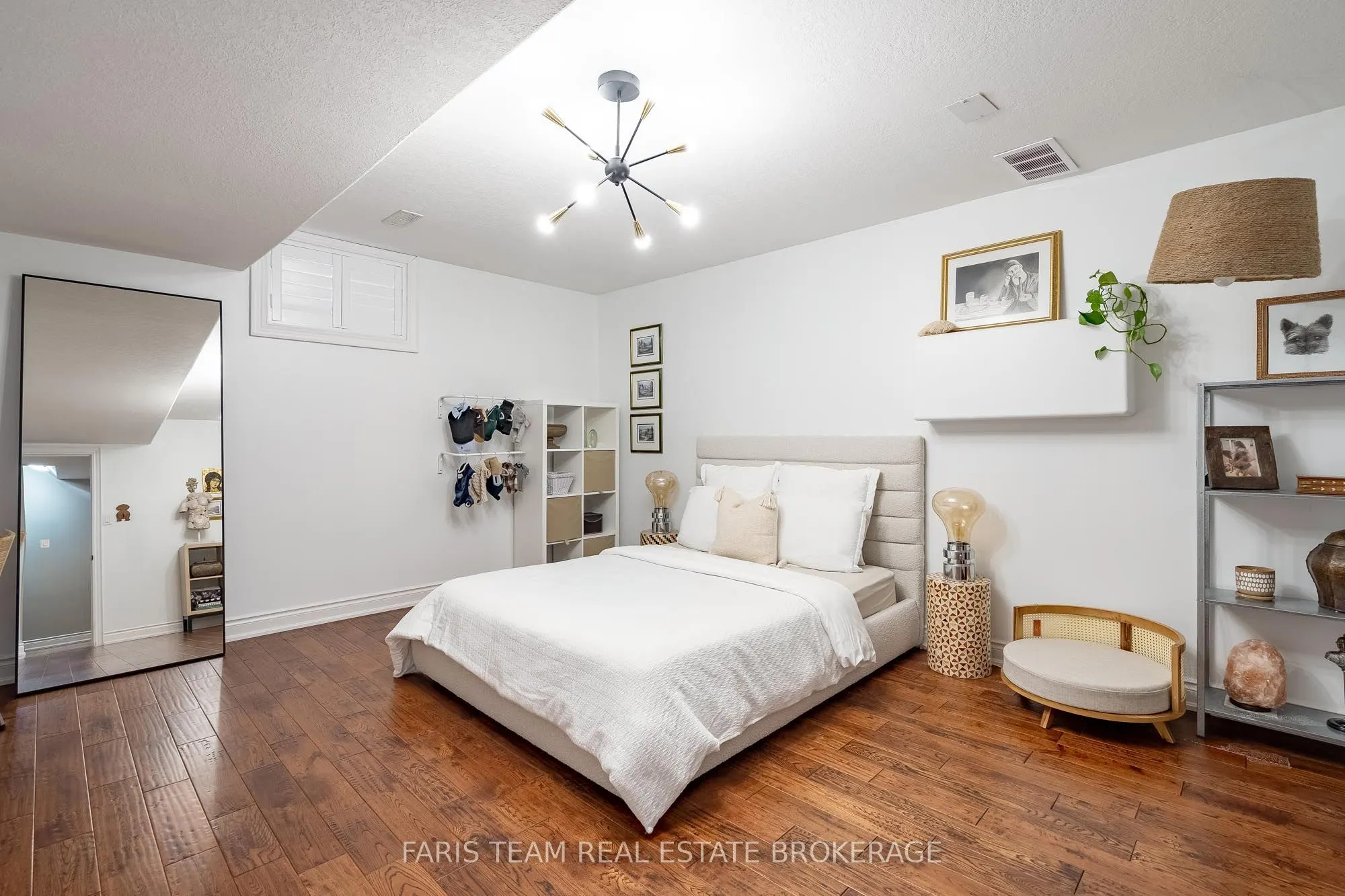 2 Harry Parker Place