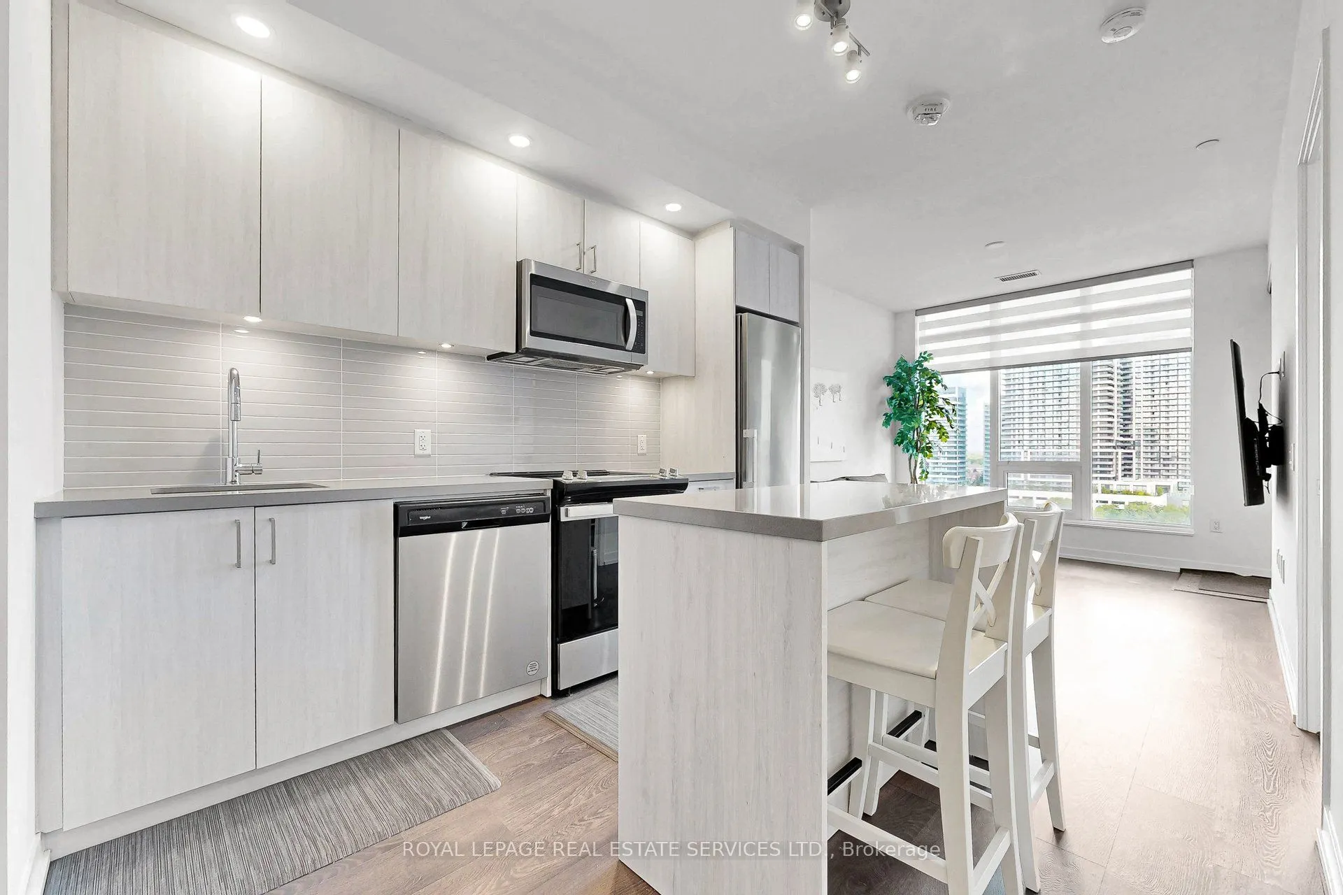 8868 Yonge Street #1107E