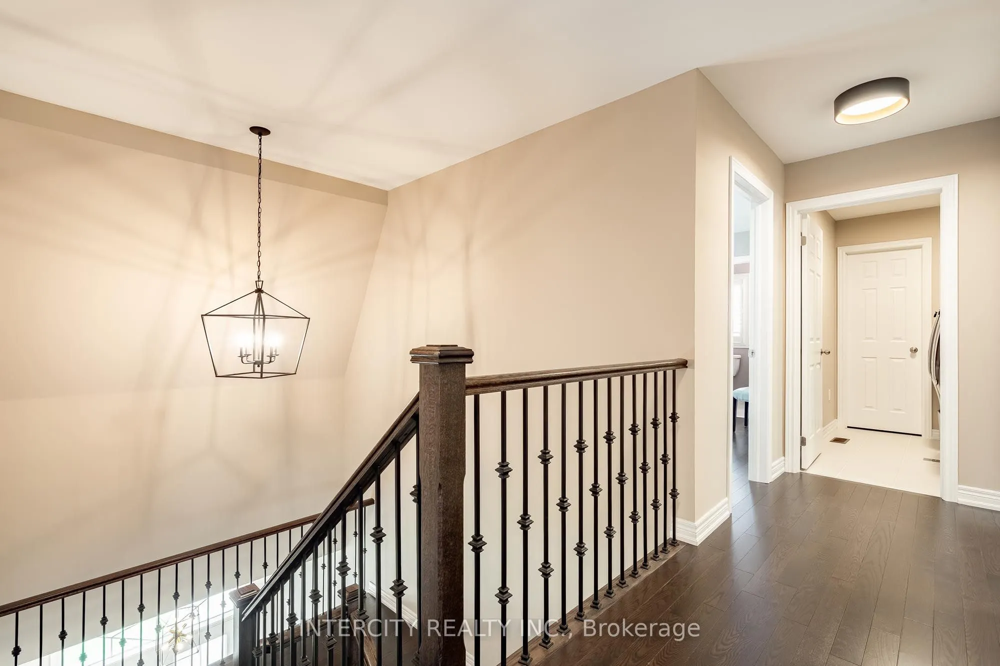 6 Flay Court