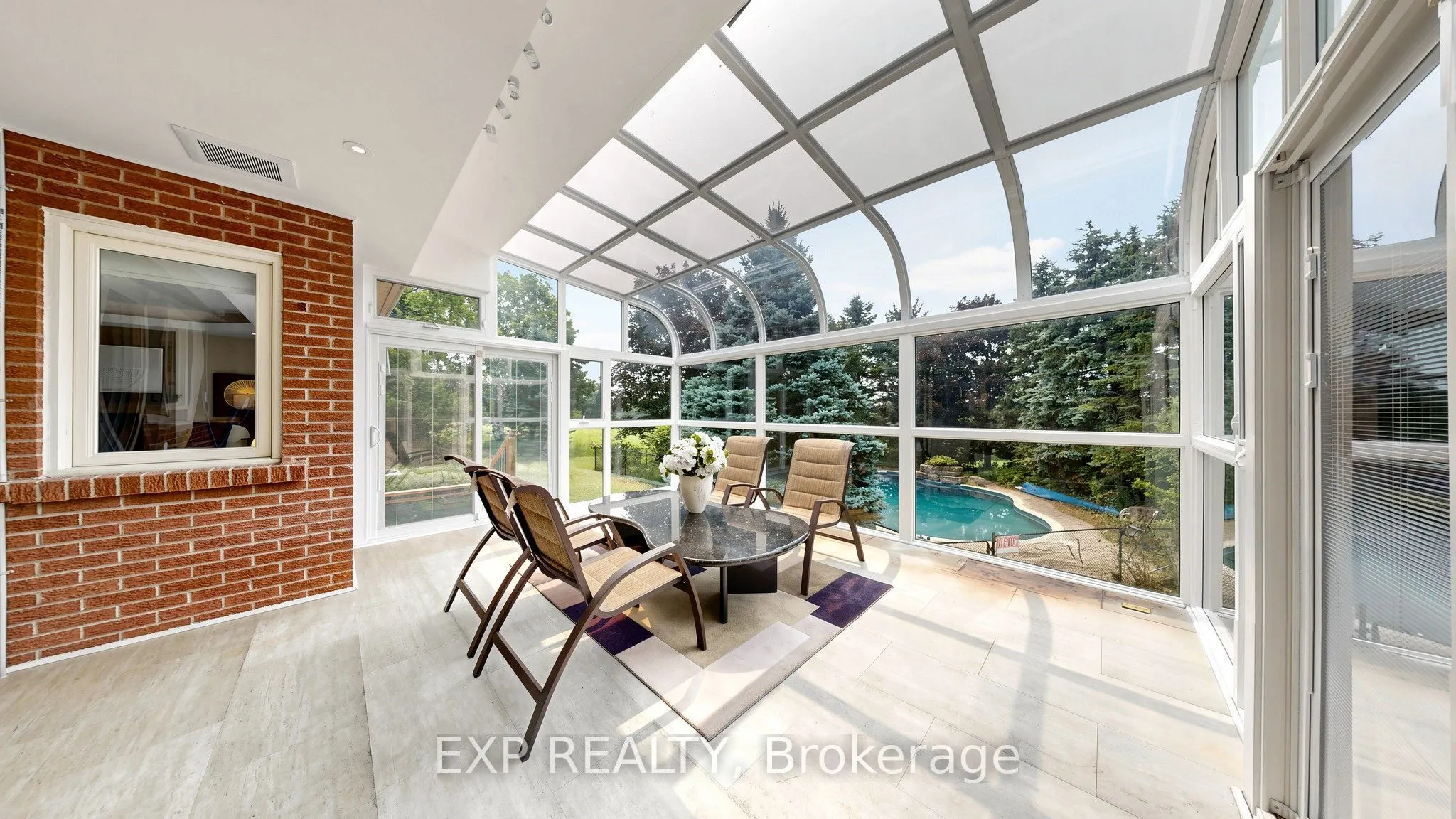 18 Mccowan Lane