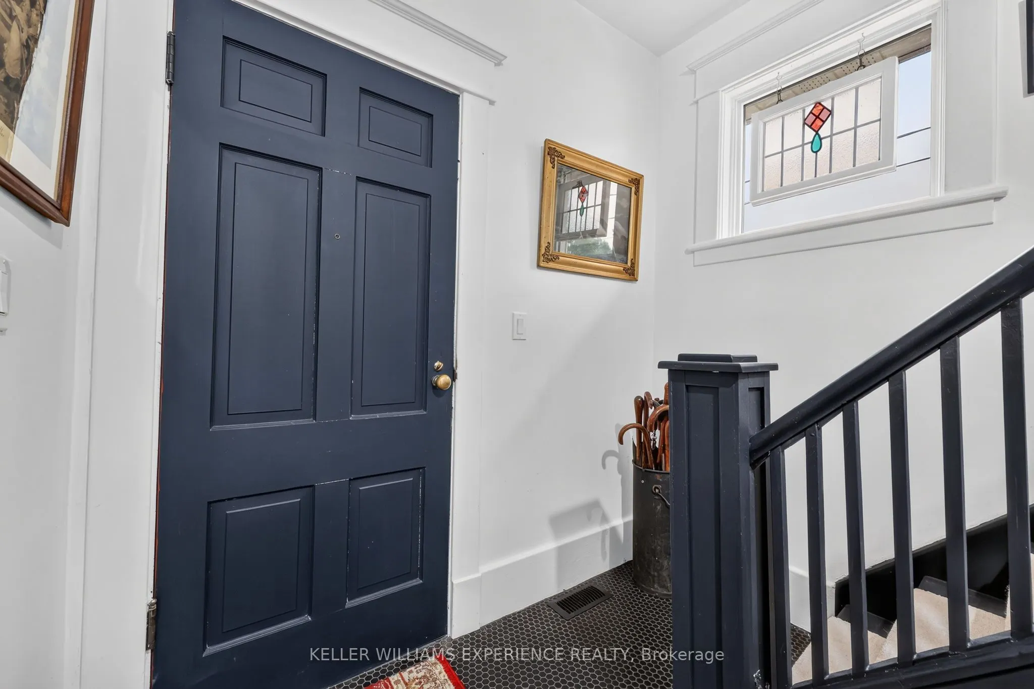 46 CHURCH Street S