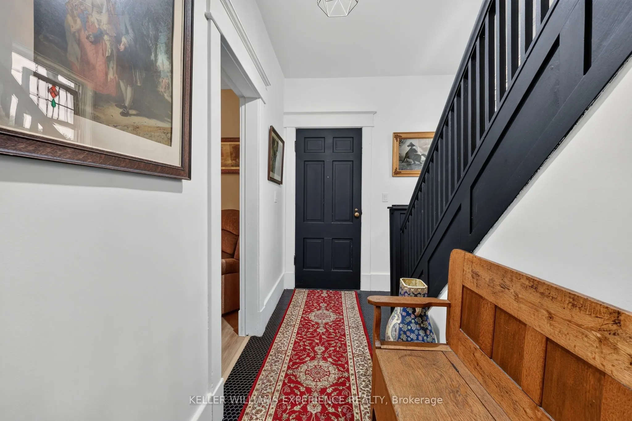 46 CHURCH Street S