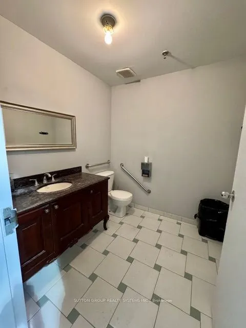 111 Regina Road #22 - 23
