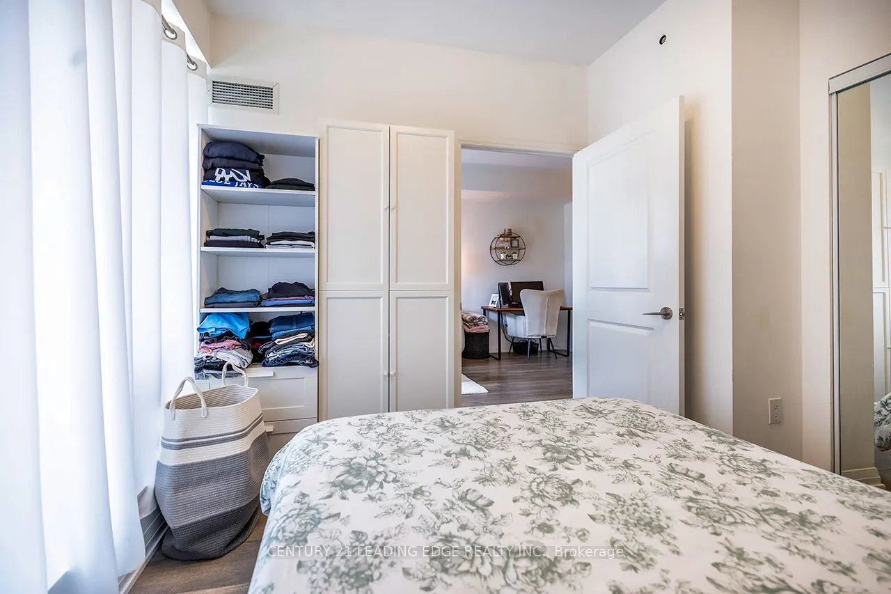 99 Eagle Rock Way #728