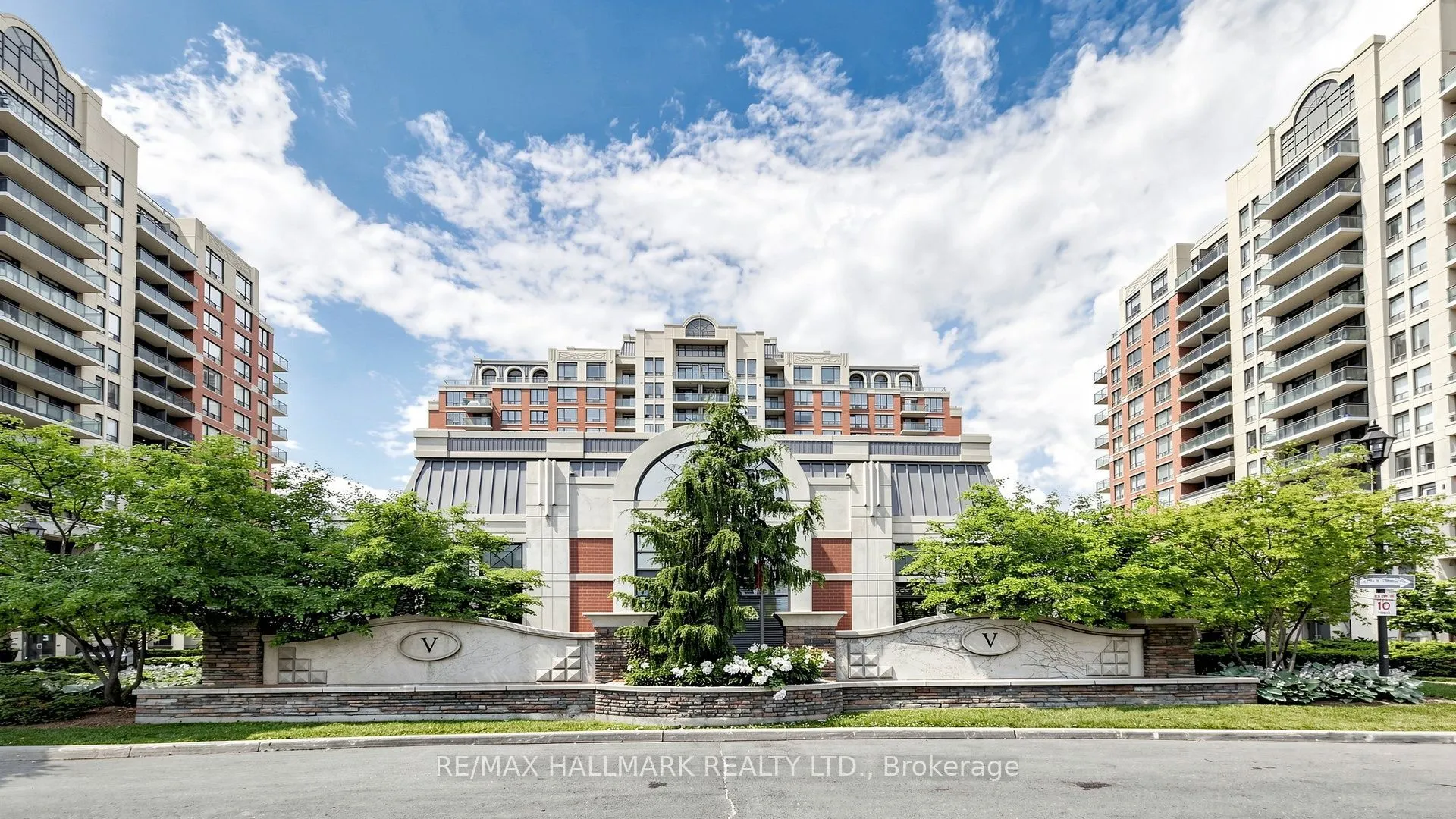 310 Red Maple Road #712