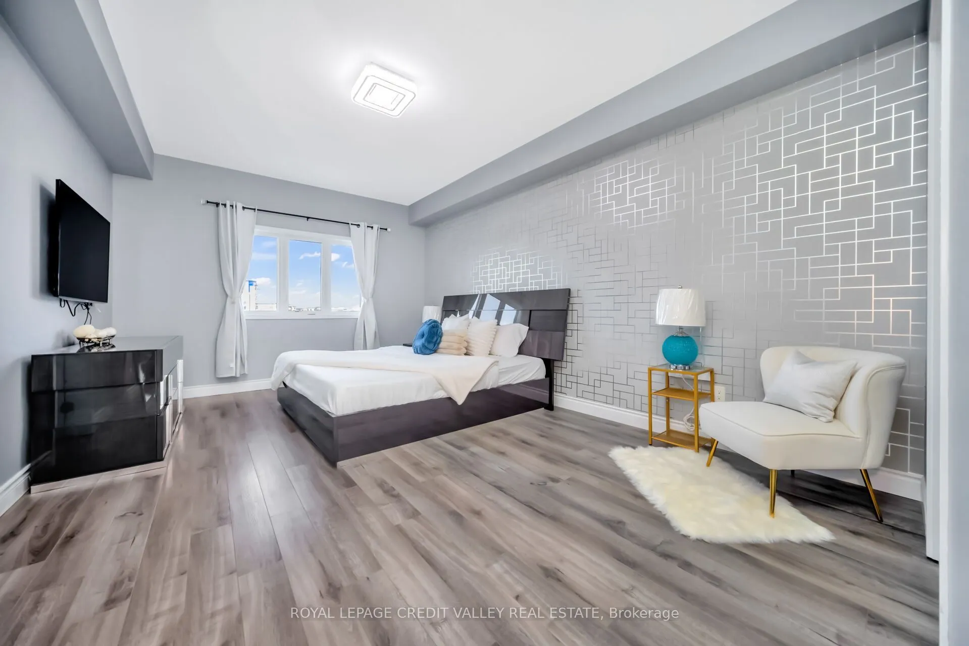 336 Elyse Court