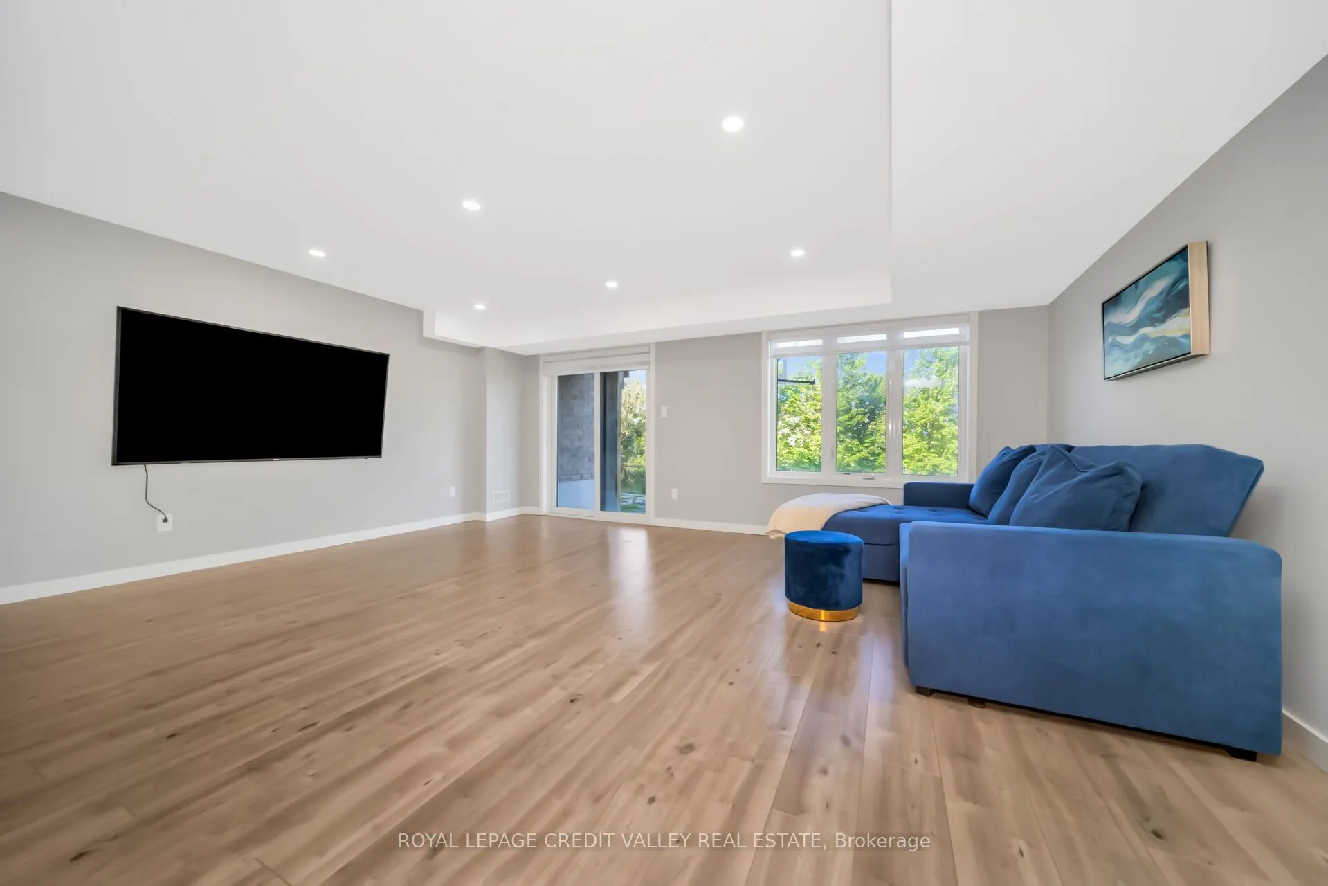 336 Elyse Court