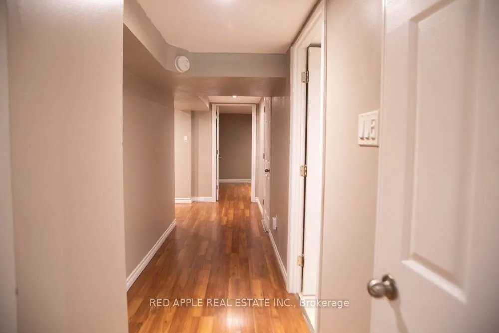 126 LONGFORD Drive