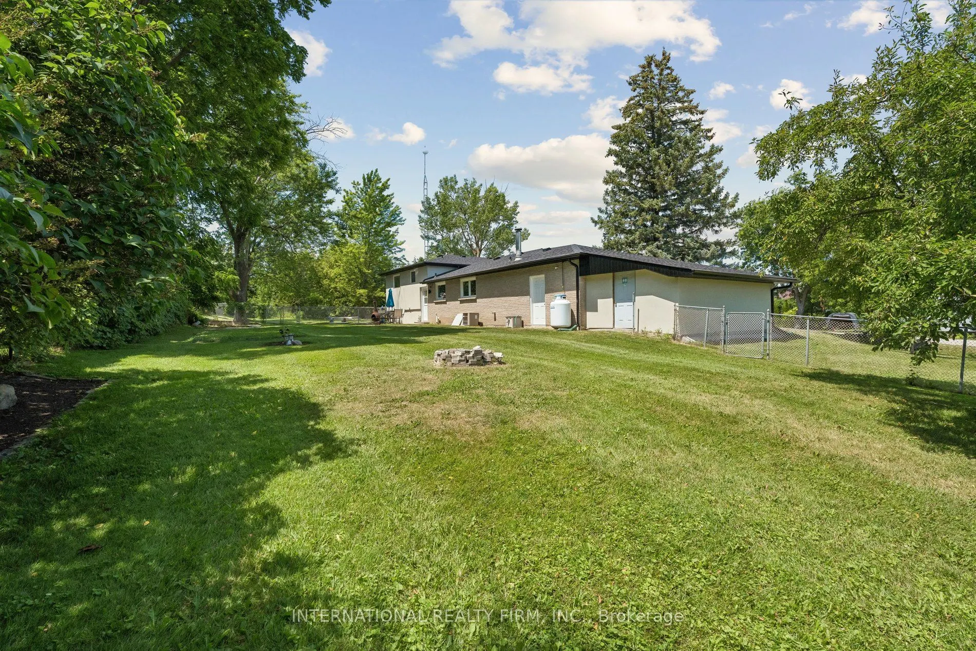29 Jamieson Drive