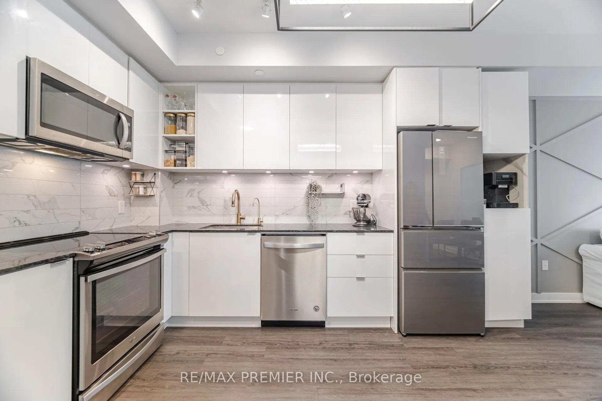 100 Eagle Rock Way #317