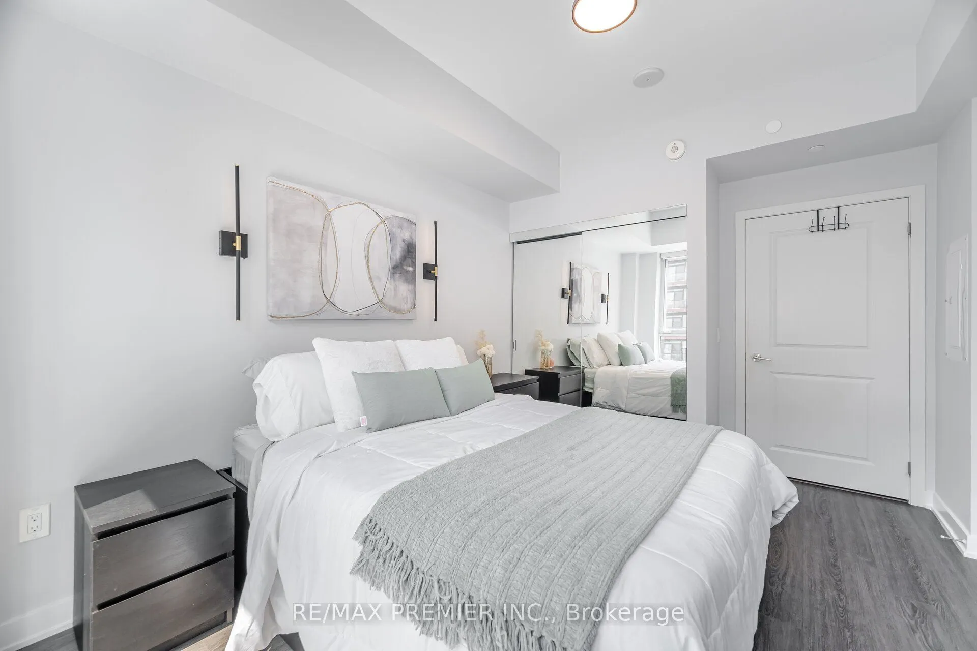 100 Eagle Rock Way #317