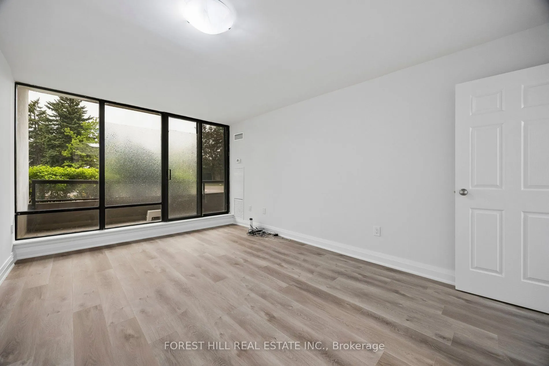 7420 Bathurst Street #101