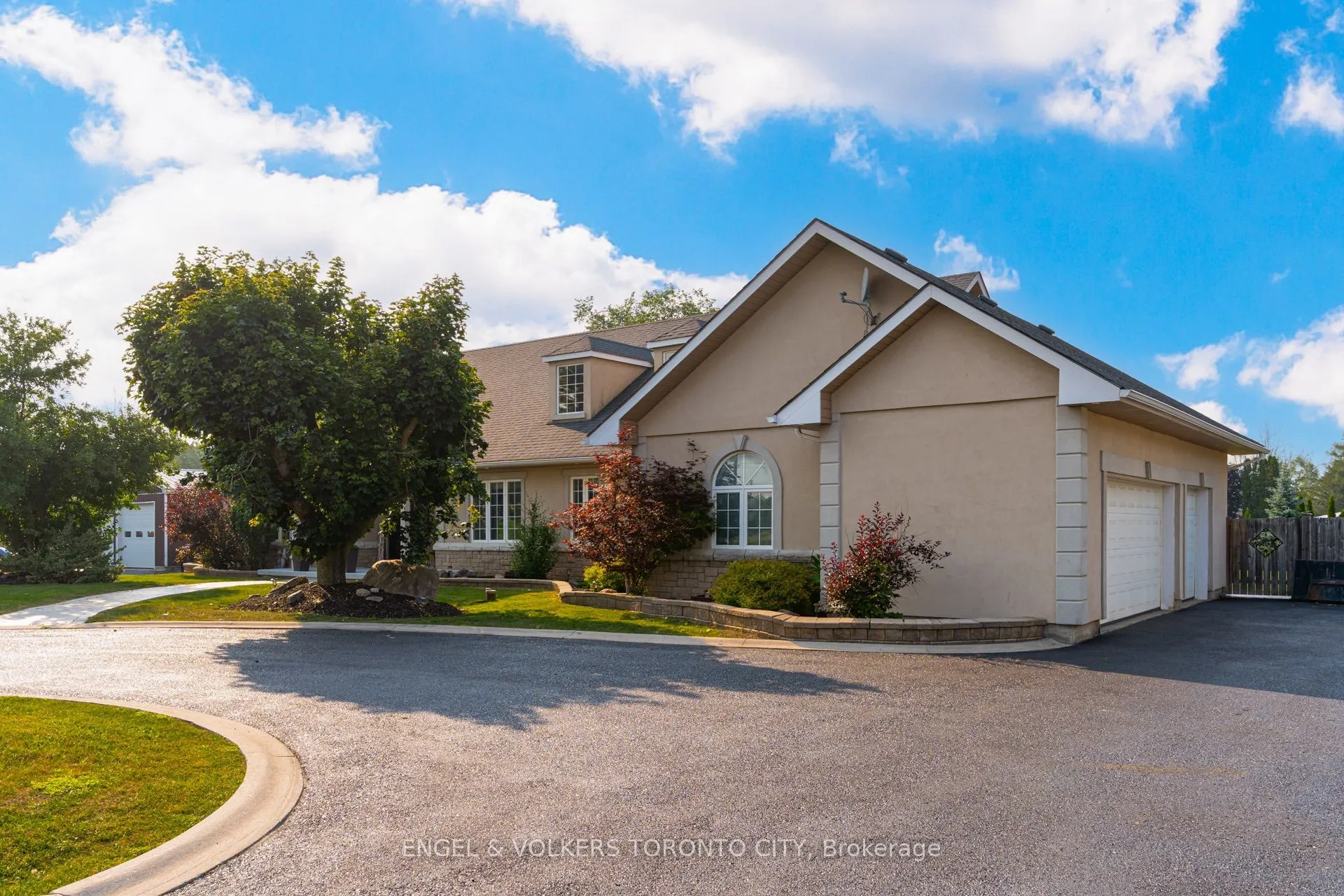1288 Shore Acres Drive
