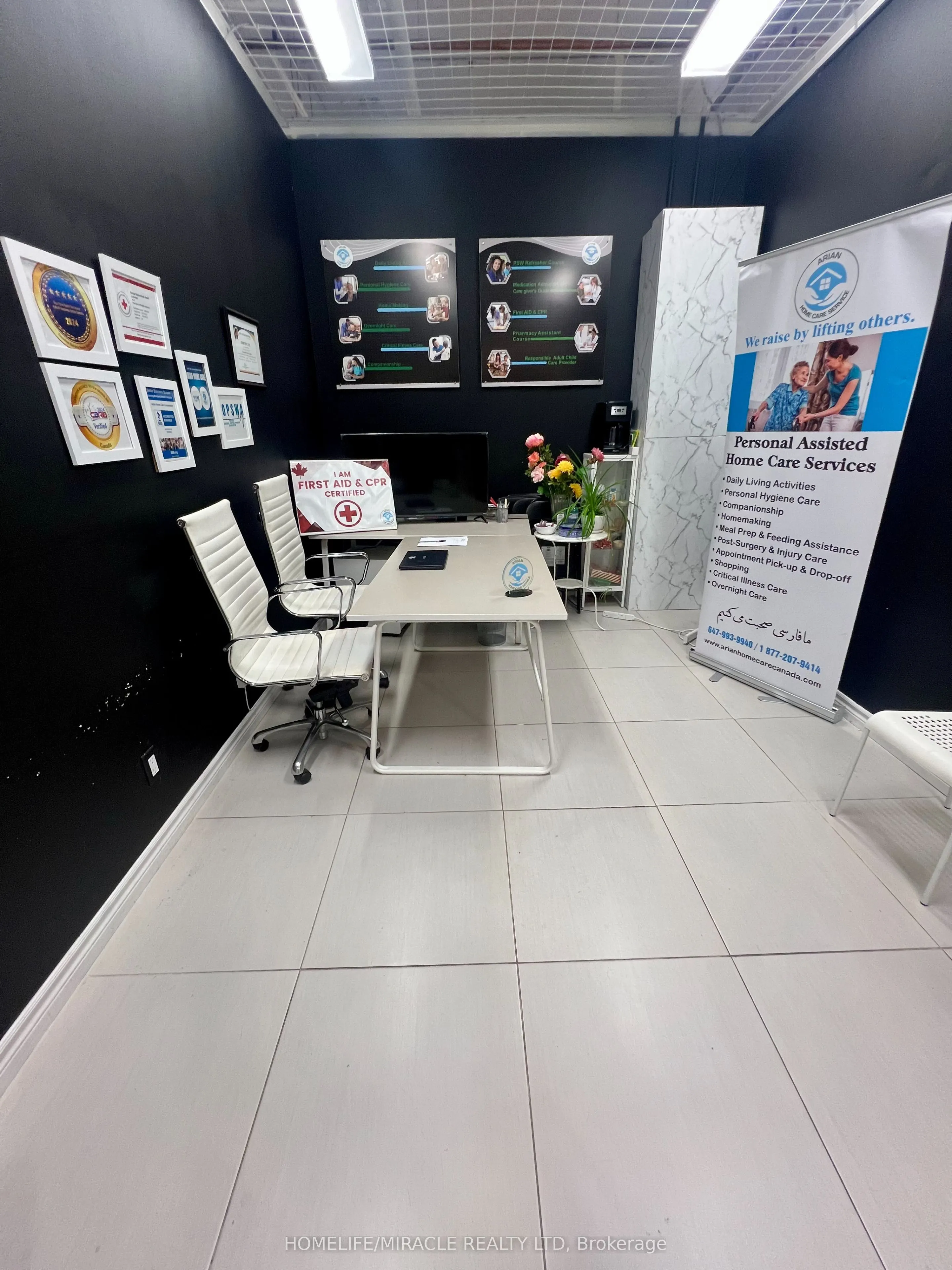 7181 Yonge Street #297
