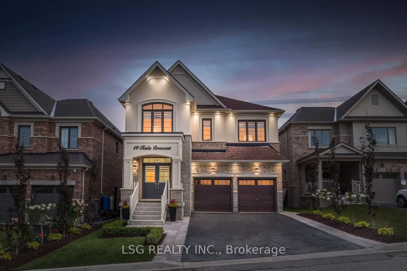 19 Tesla Crescent