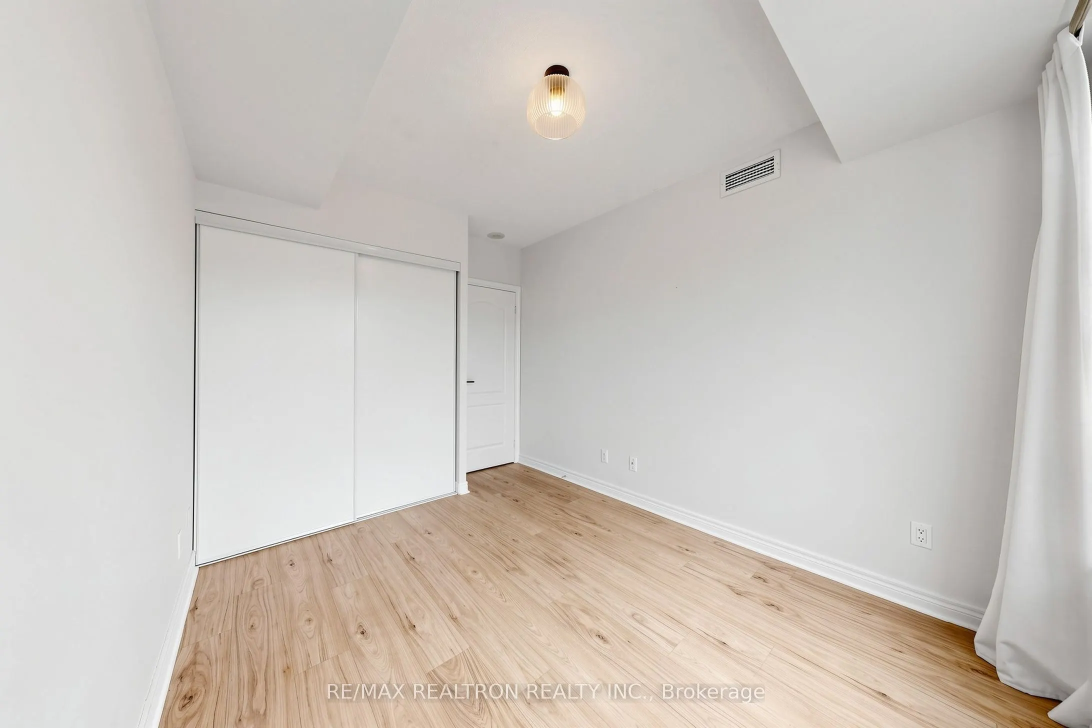 100 Promenade Circle #205