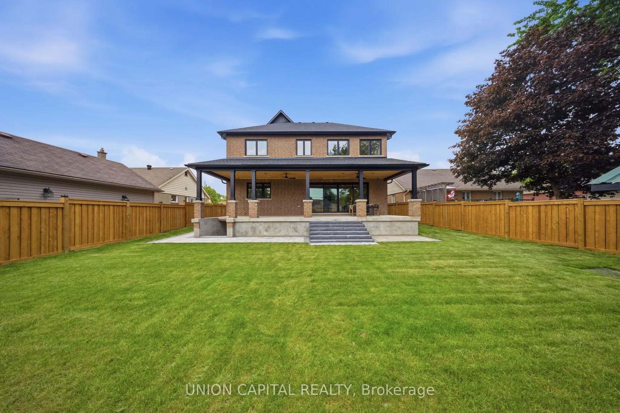 106 Hawthorn Avenue