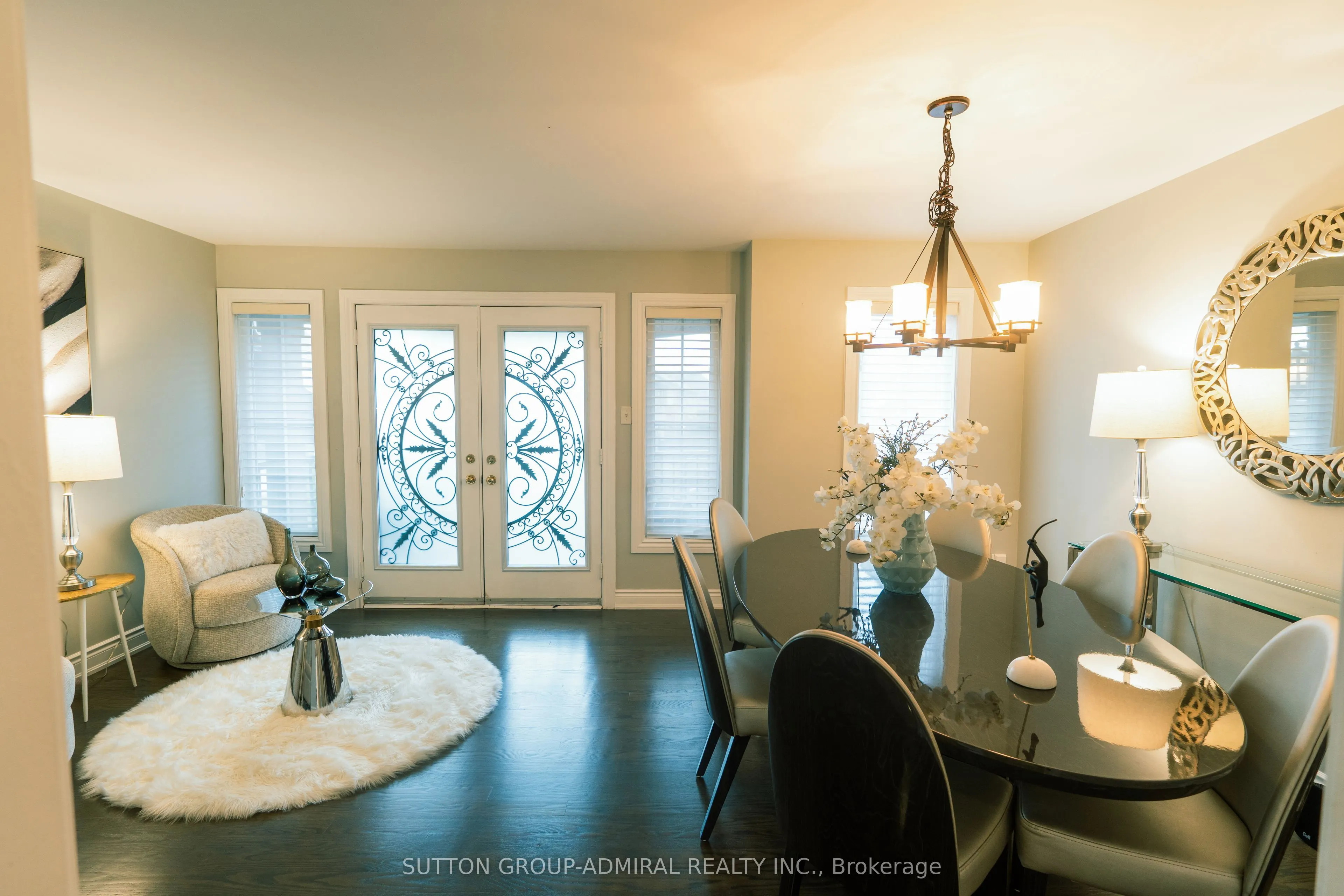 43 Mainland Crescent