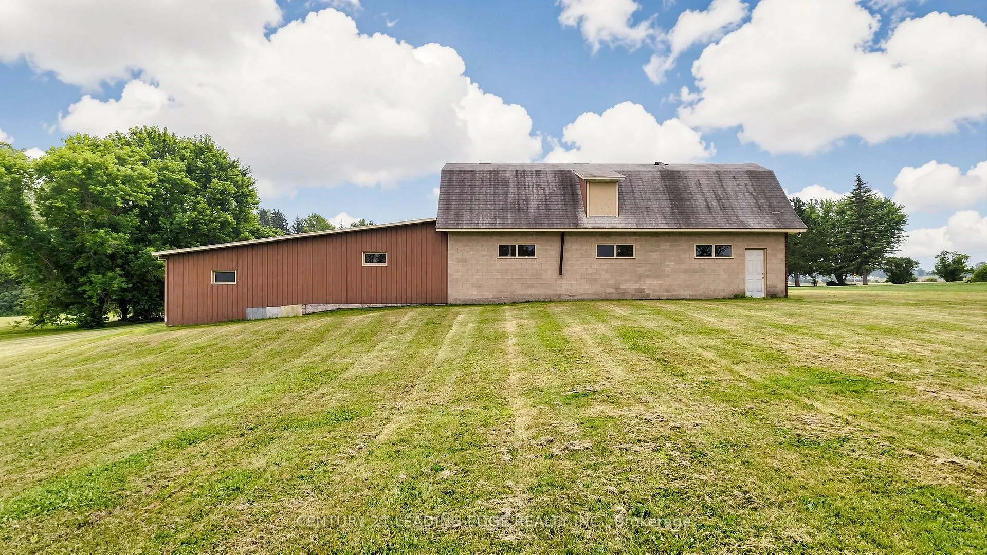 12189 Regional Rd 39