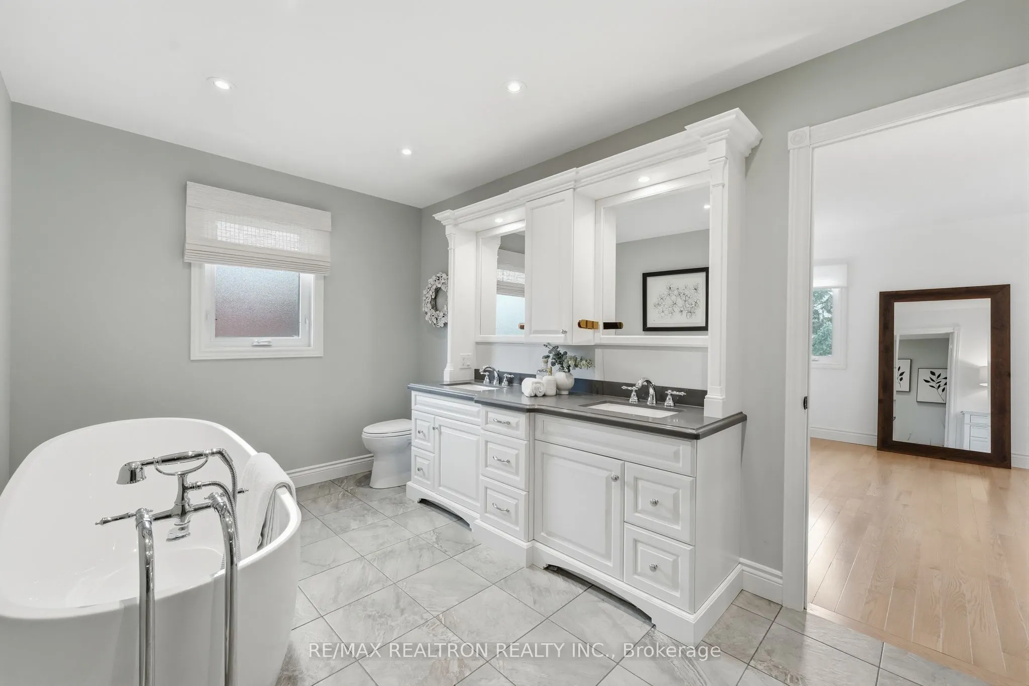 653 Exceller Circle