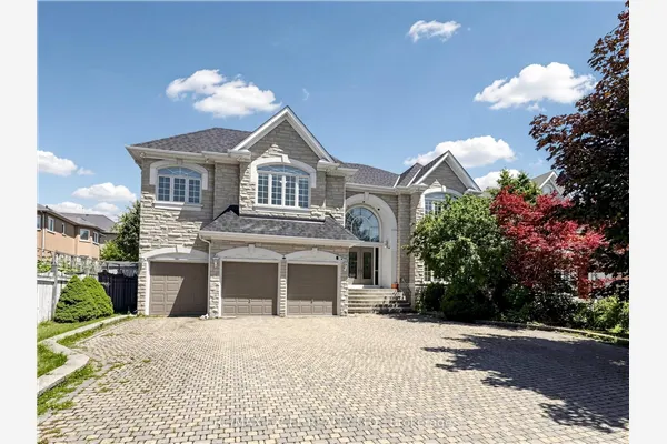 16 Frybrook Crescent