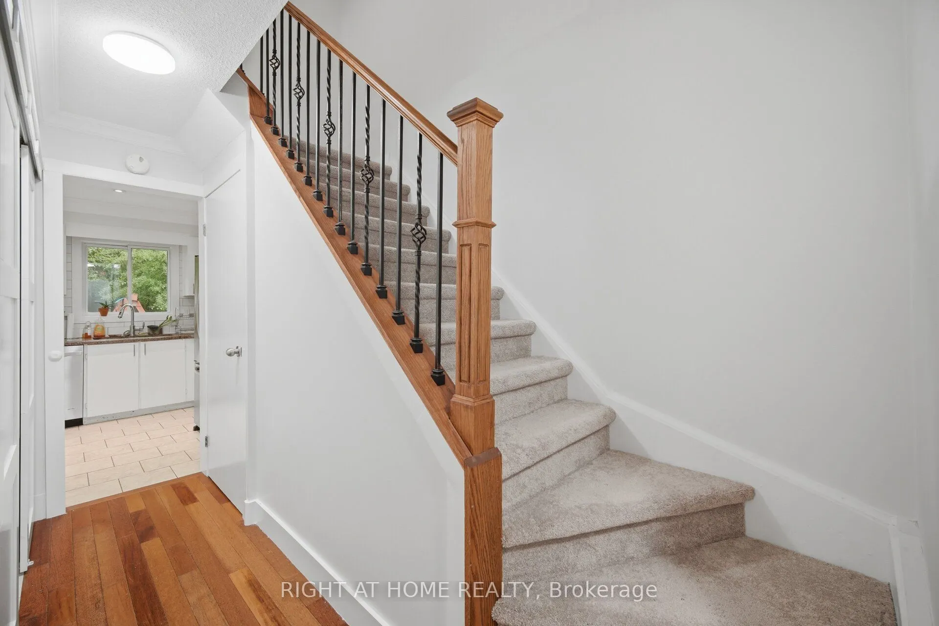121 Bob O'link Avenue
