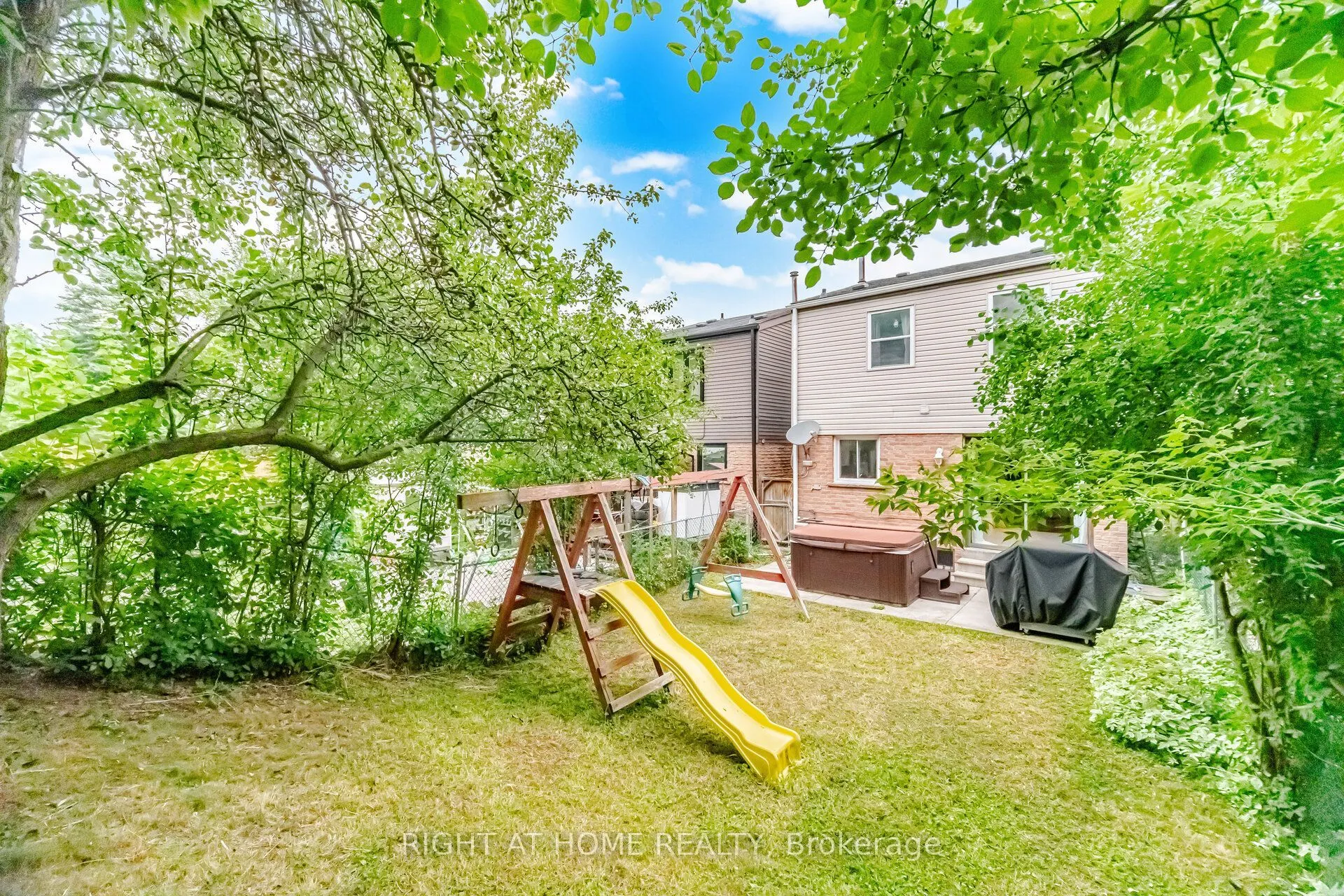 121 Bob O'link Avenue