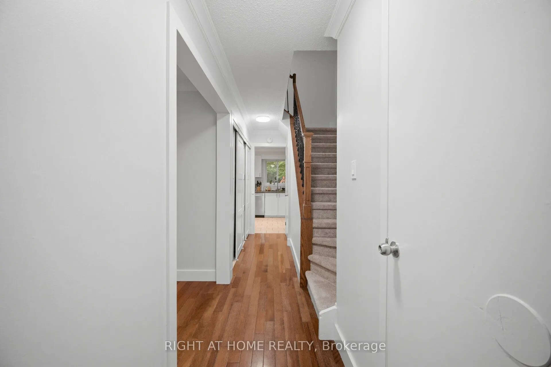 121 Bob O'link Avenue