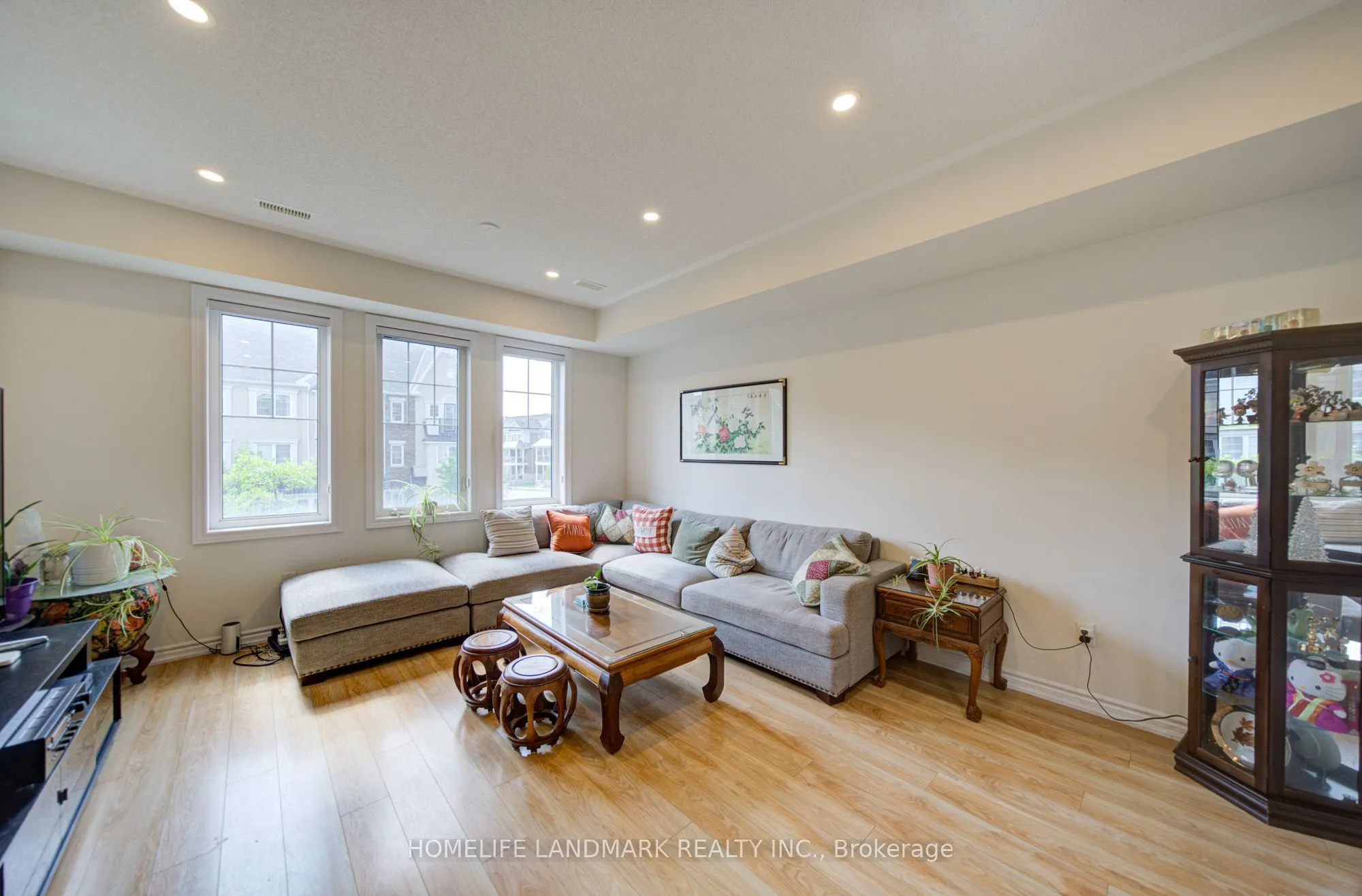 97 Cornell Centre Boulevard