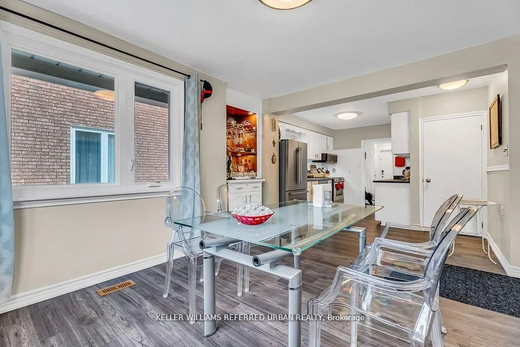 86 Morgan Avenue