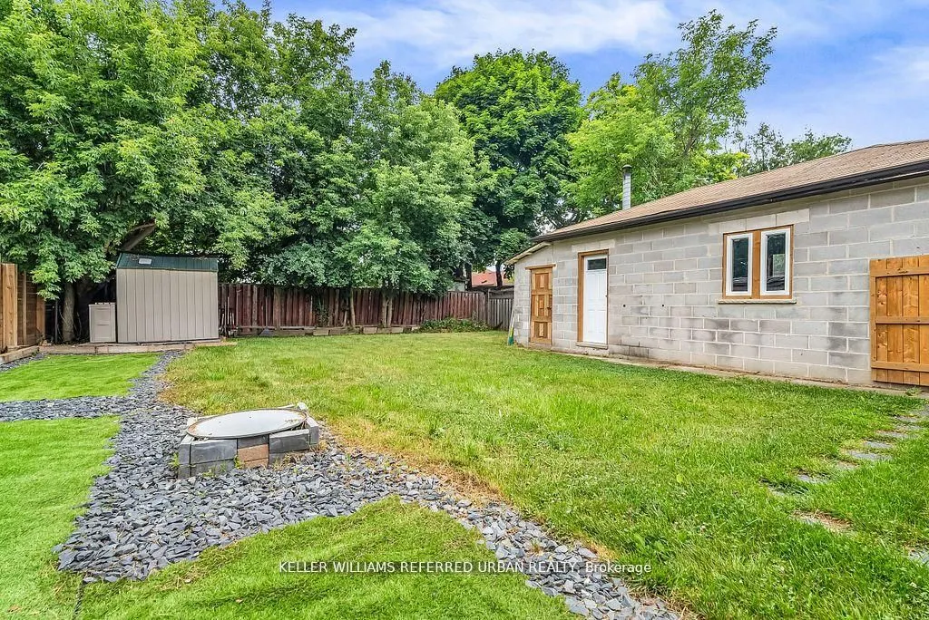 86 Morgan Avenue