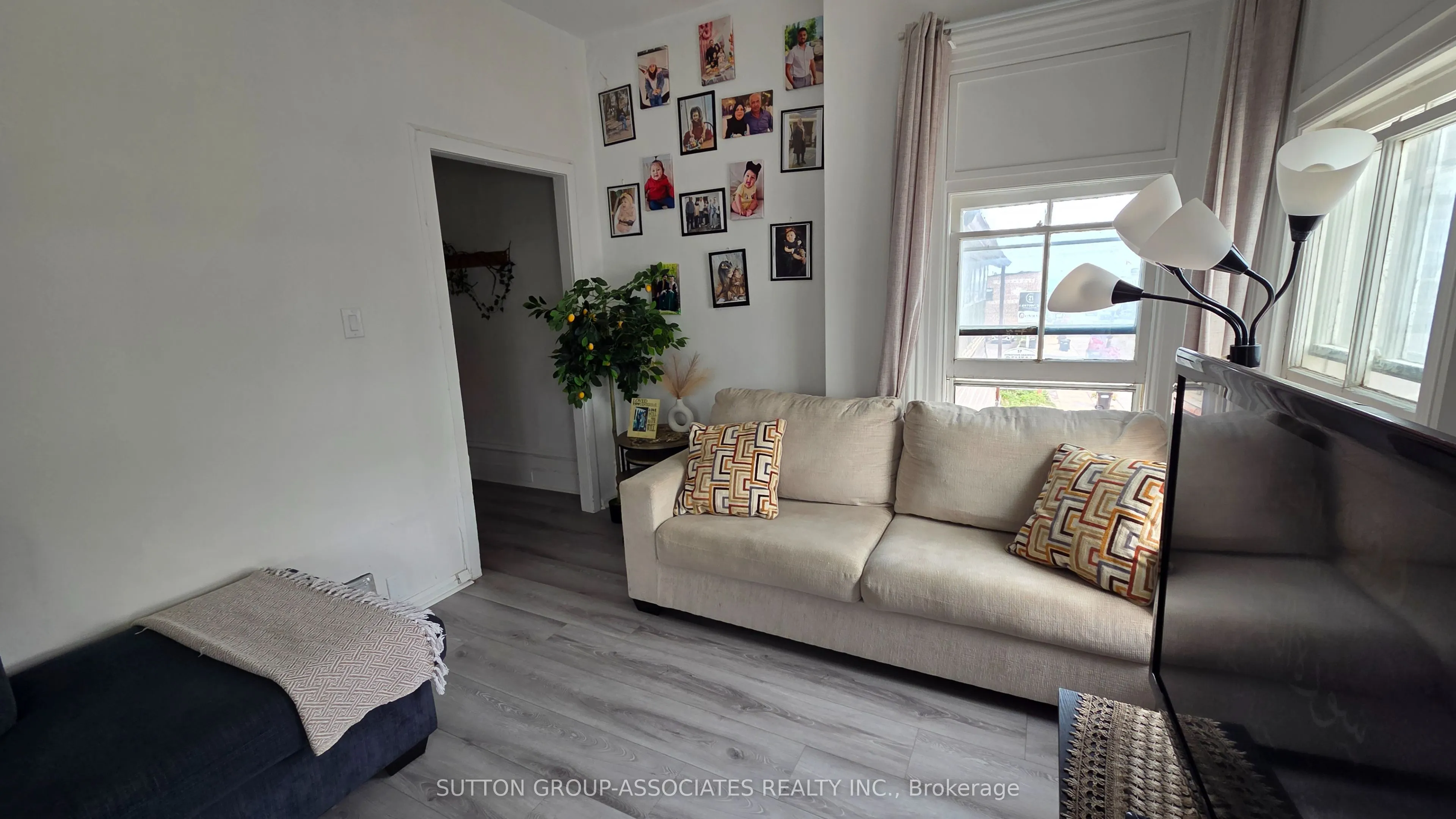 65 Holland Street W #3