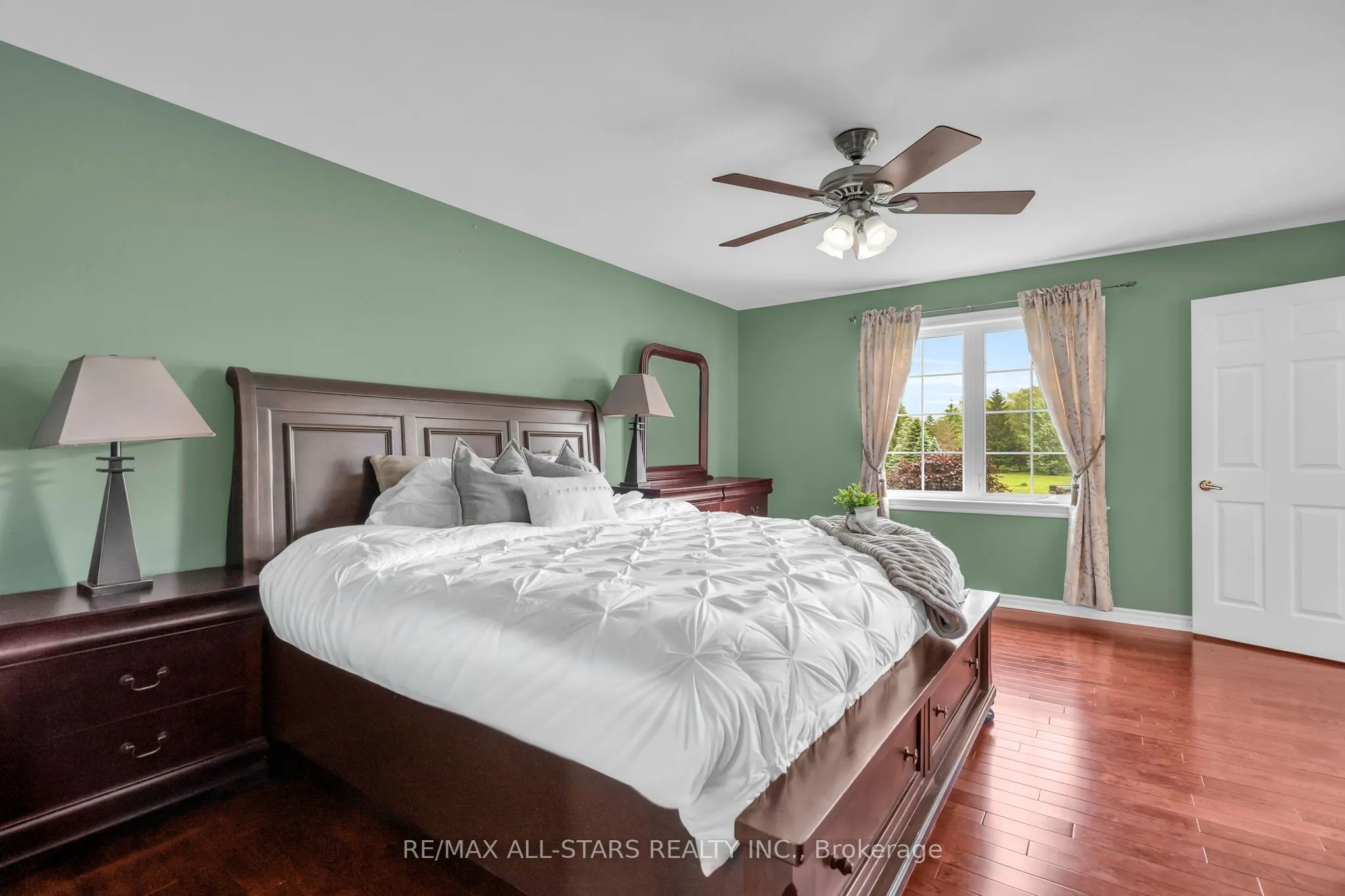 6 Audubon Way