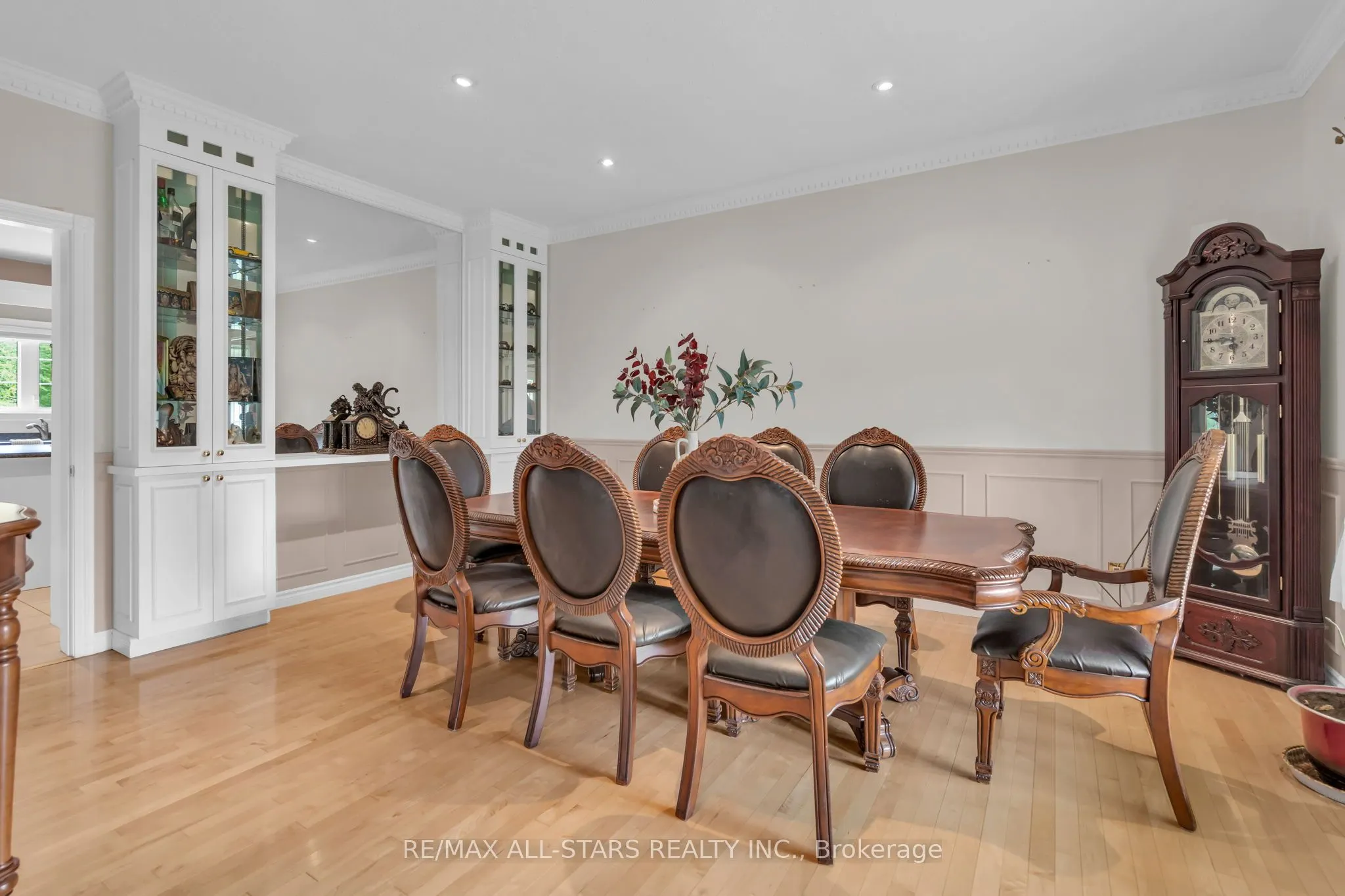 6 Audubon Way