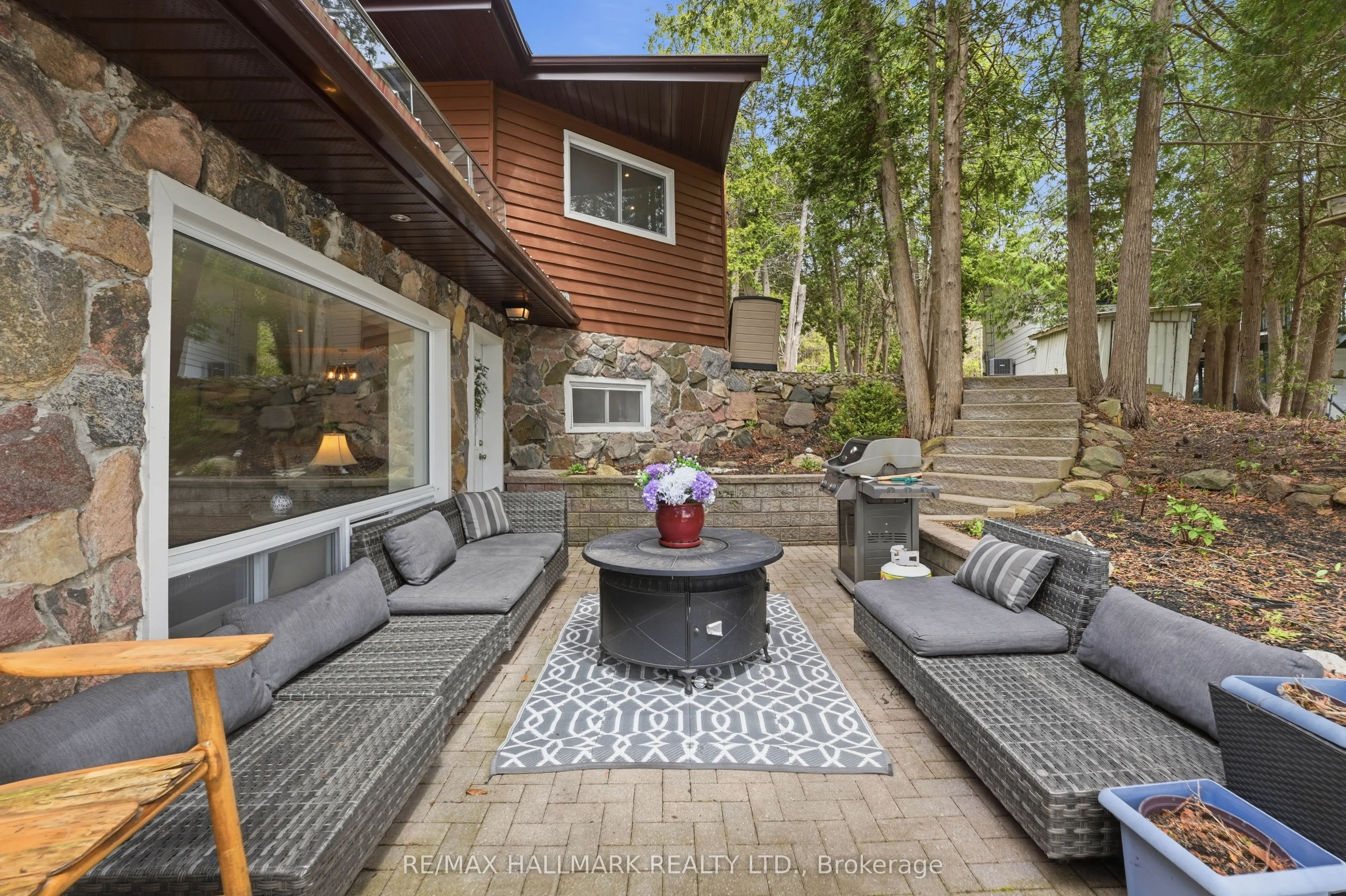 104 Riverbank Drive