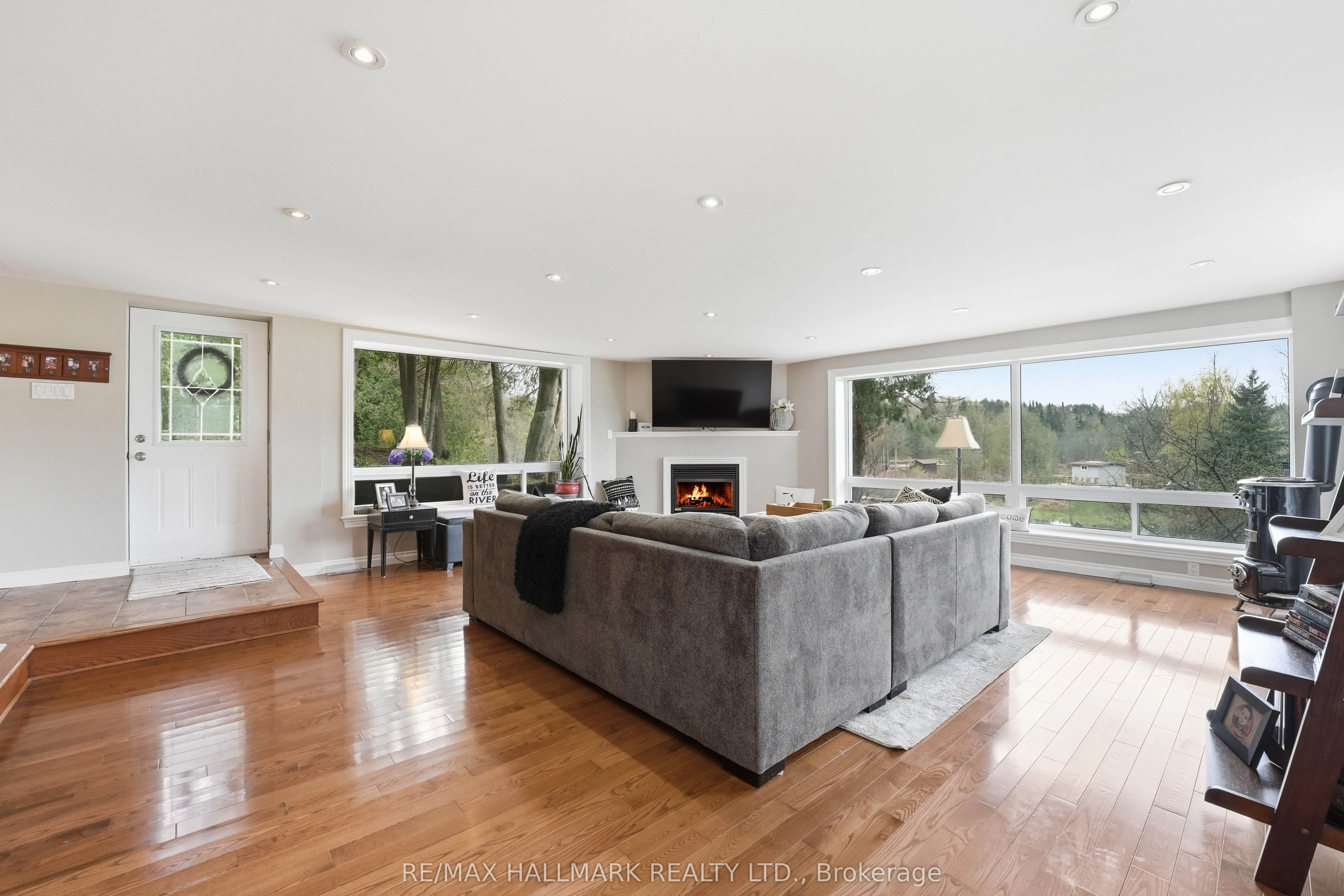 104 Riverbank Drive