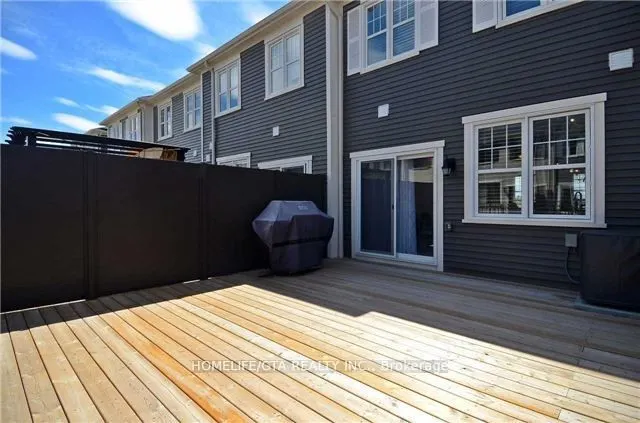 52 Baker Hill Boulevard