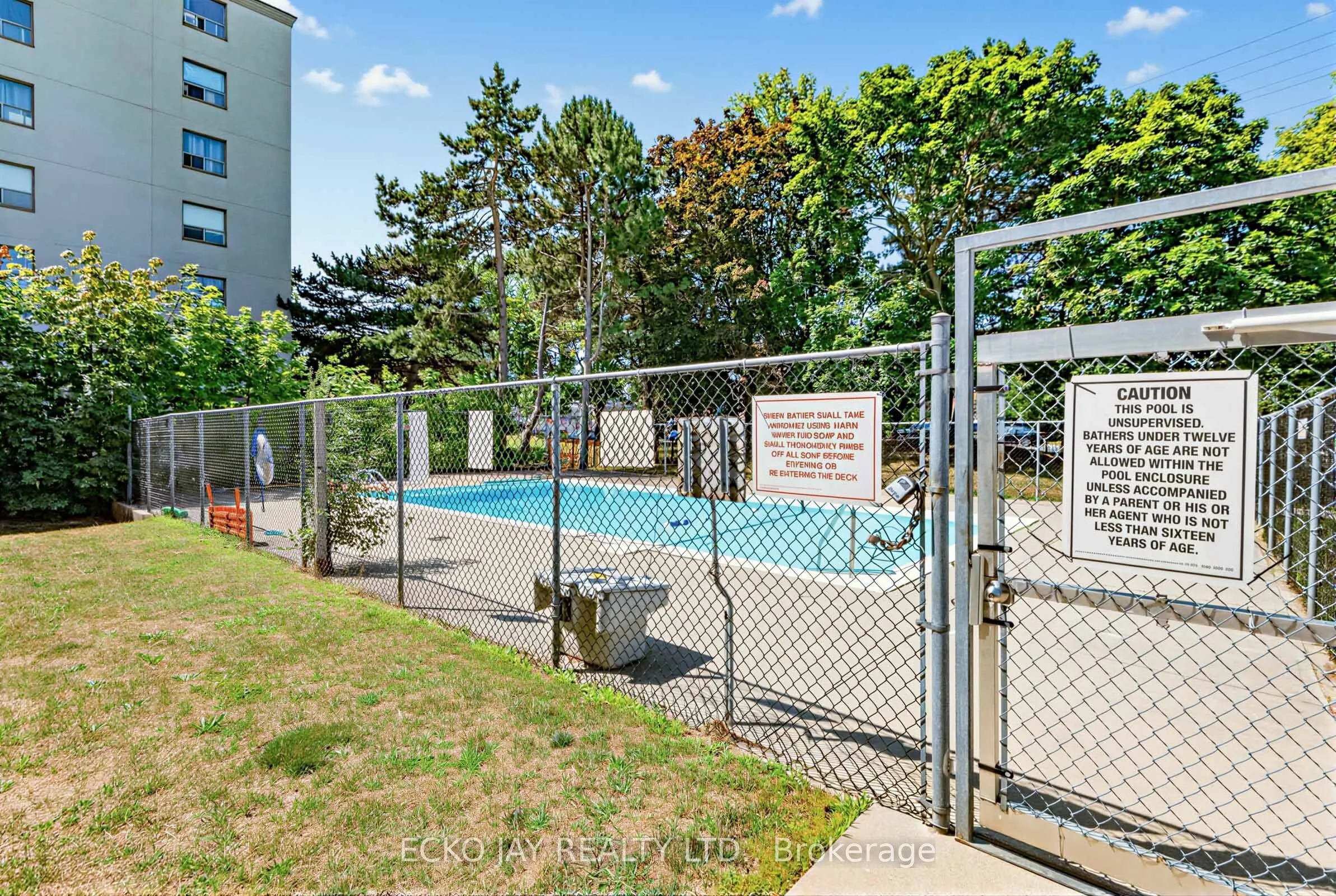 180 Dudley Avenue #406