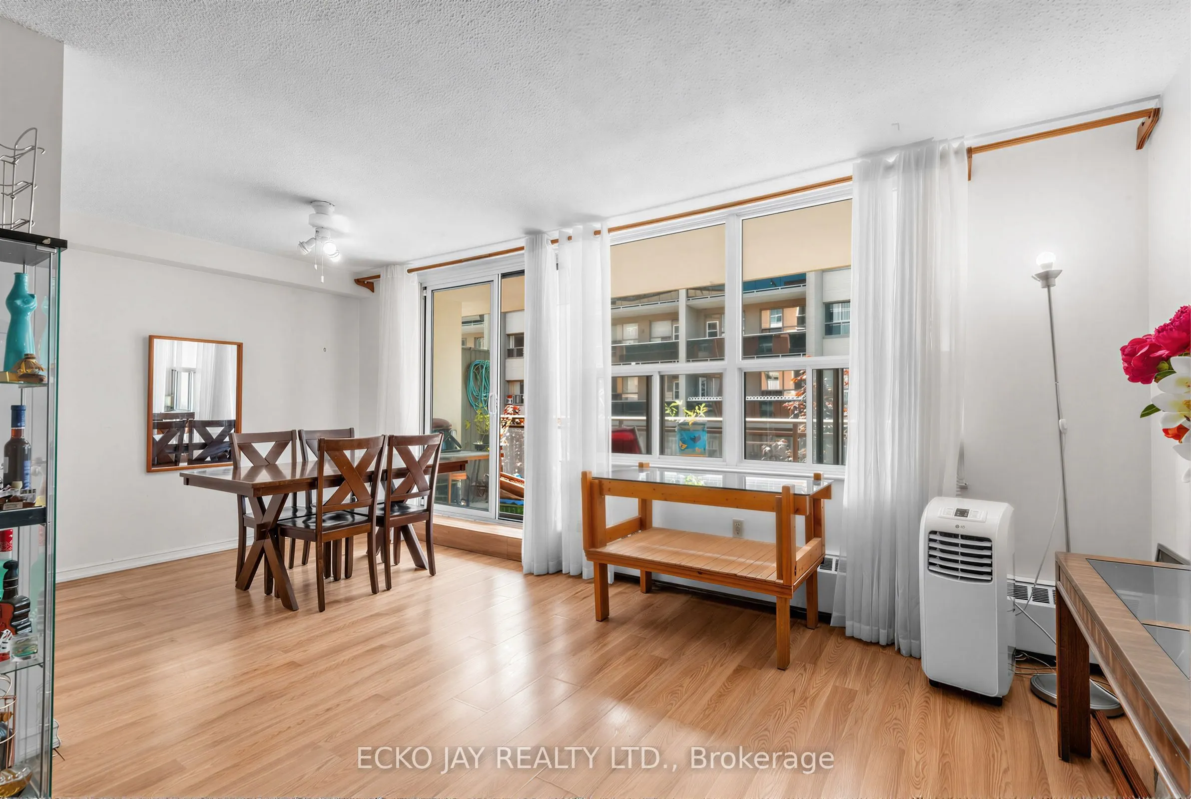180 Dudley Avenue #406