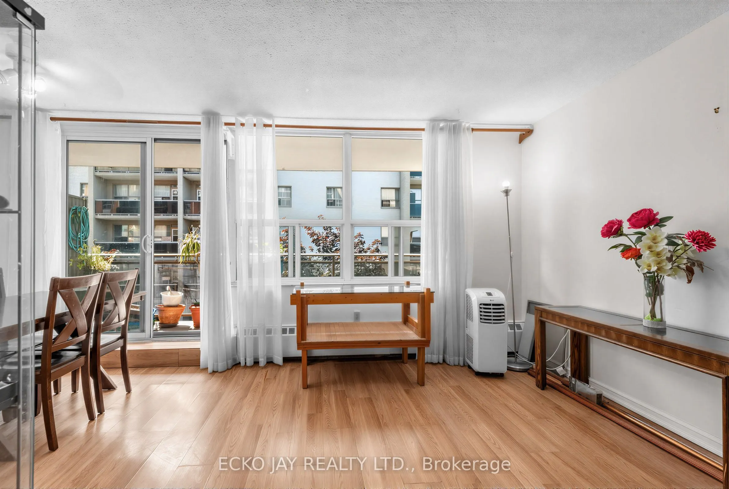 180 Dudley Avenue #406