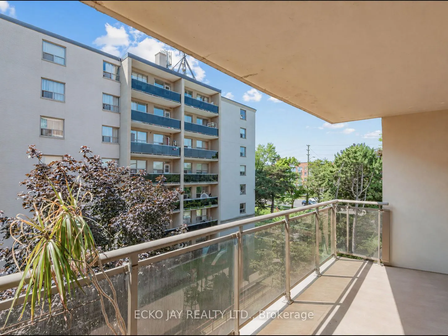 180 Dudley Avenue #406