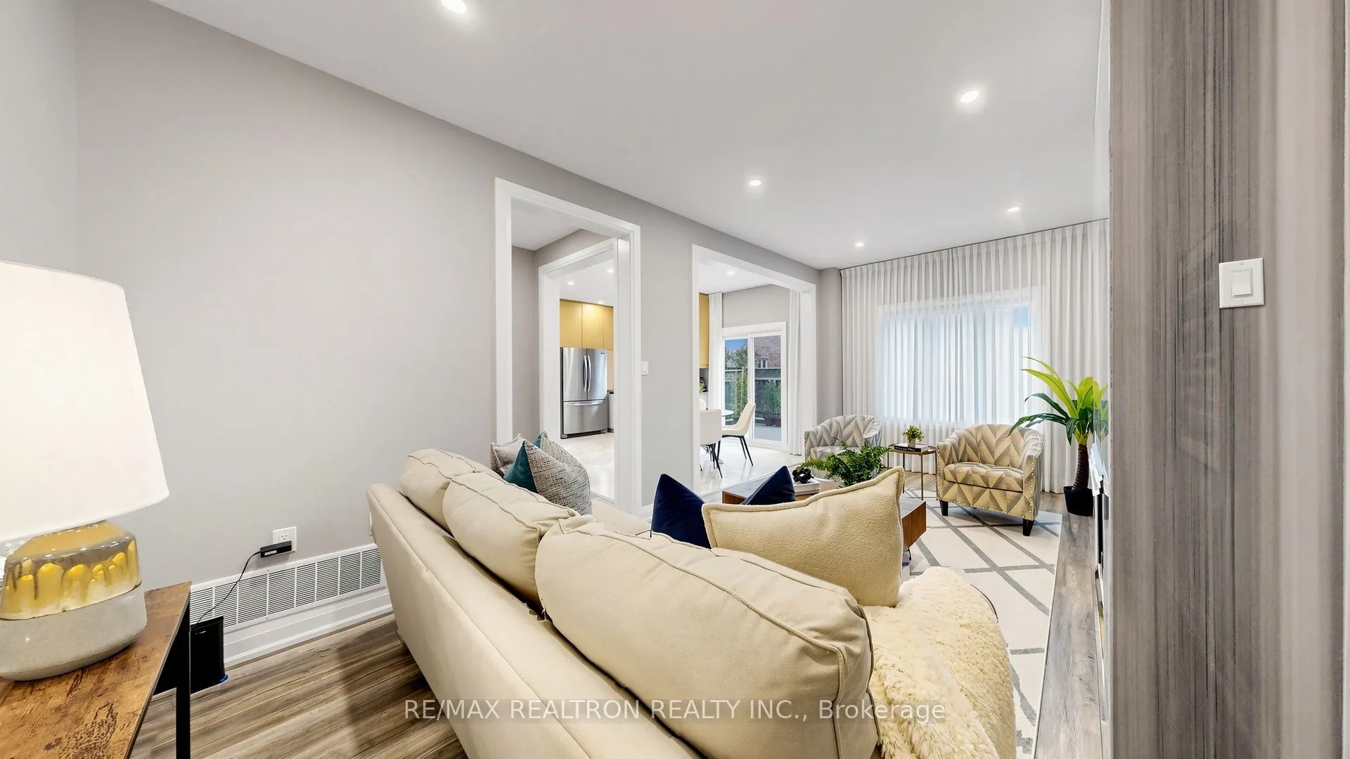 492 Pleasant Ridge Avenue