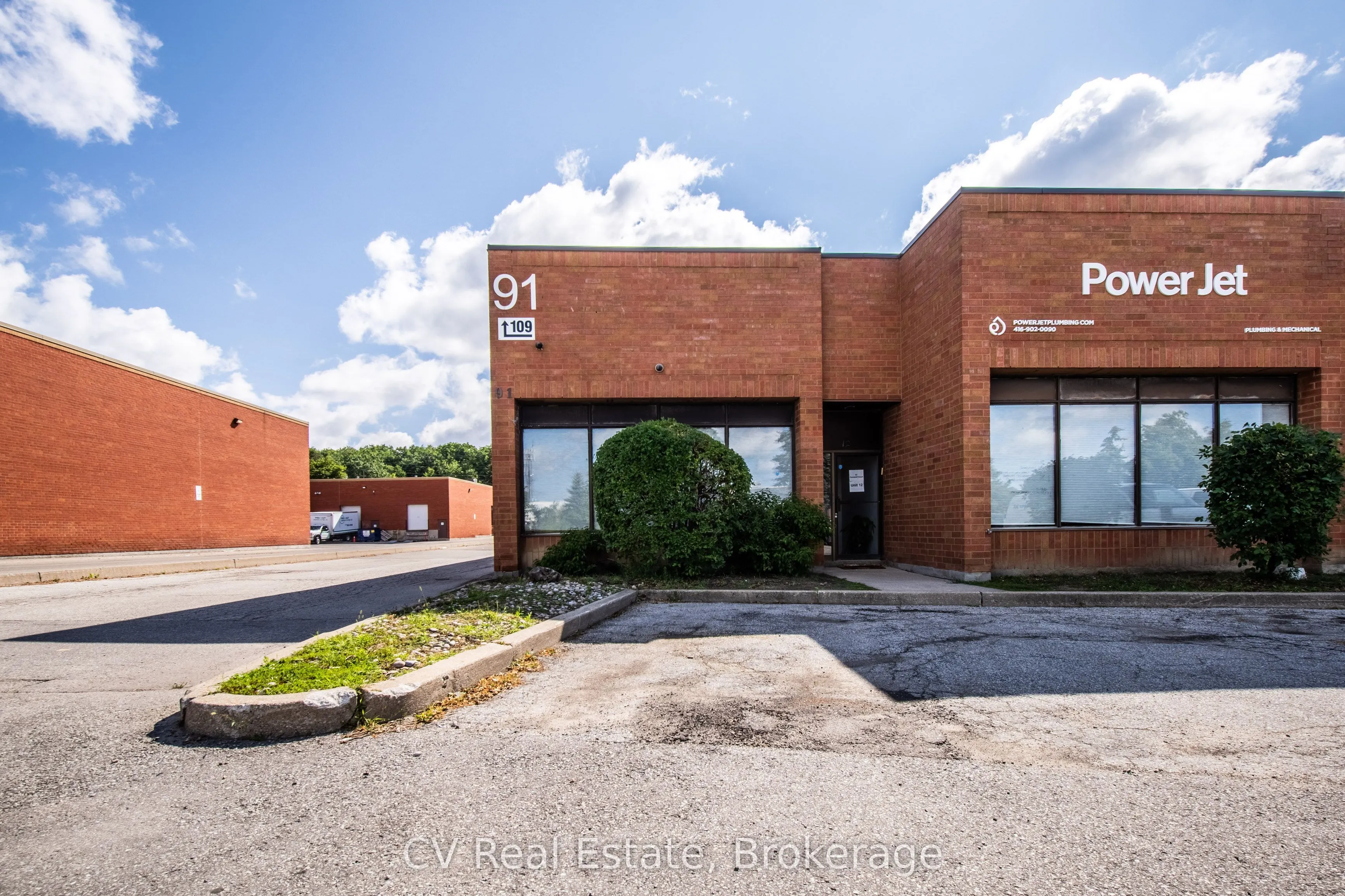 91 Fernstaff Court #12