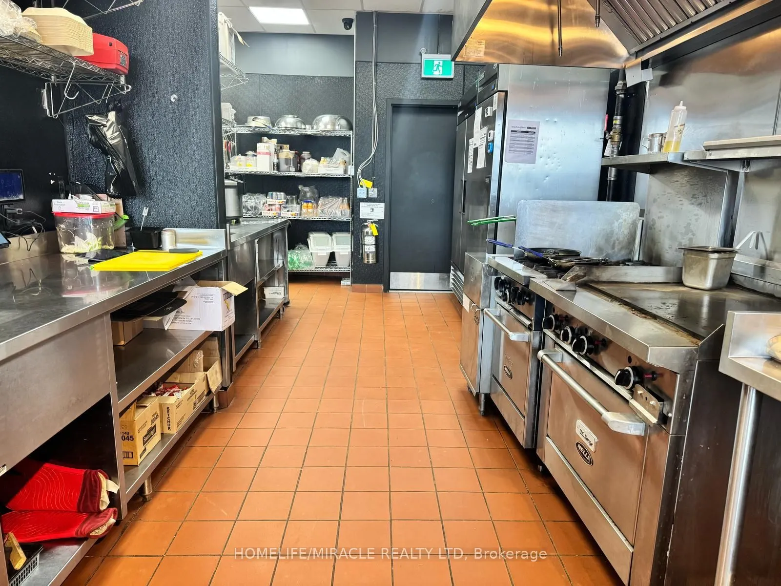 489 Holland Street W #K5
