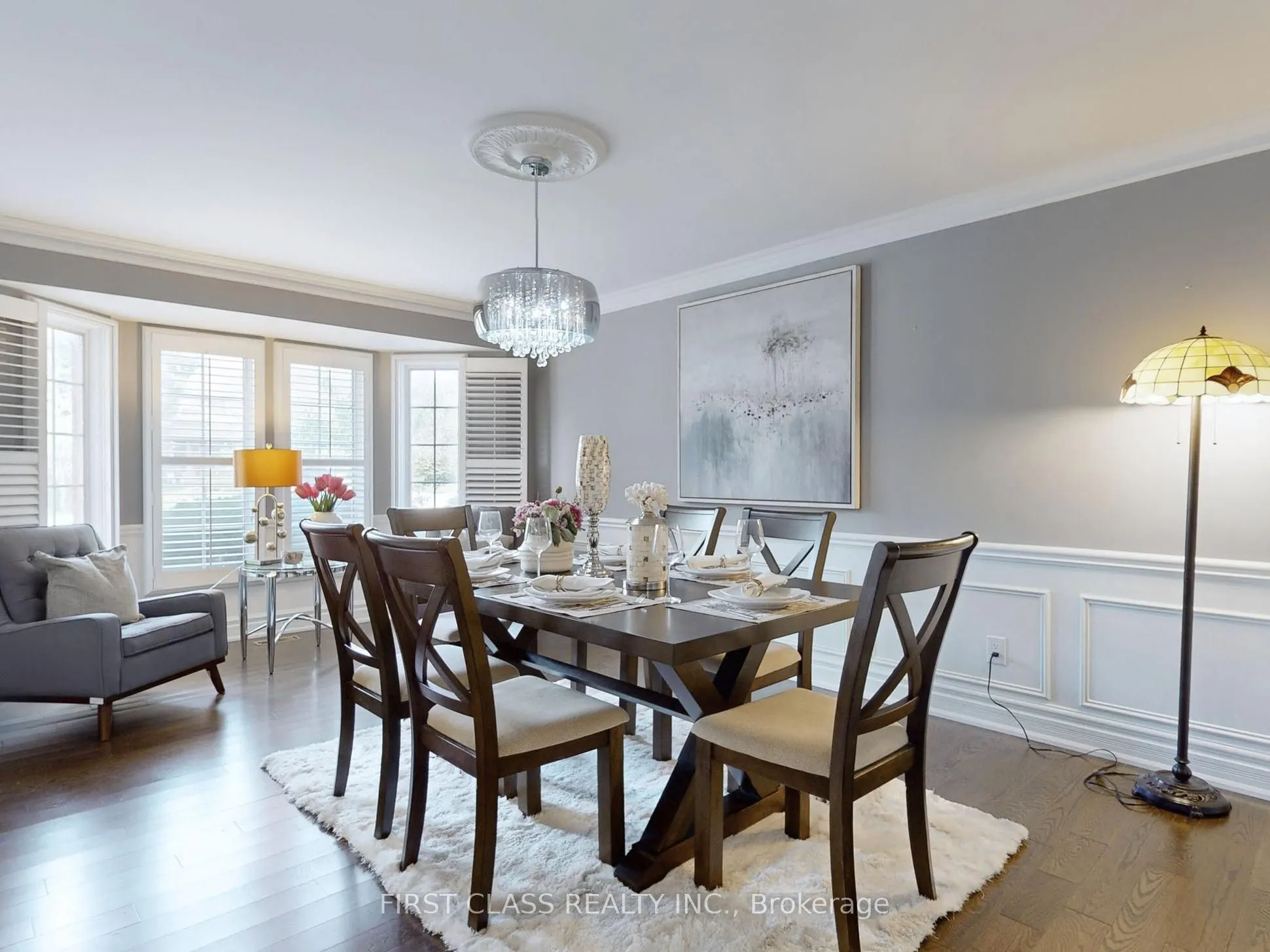 125 Longwater Chase
