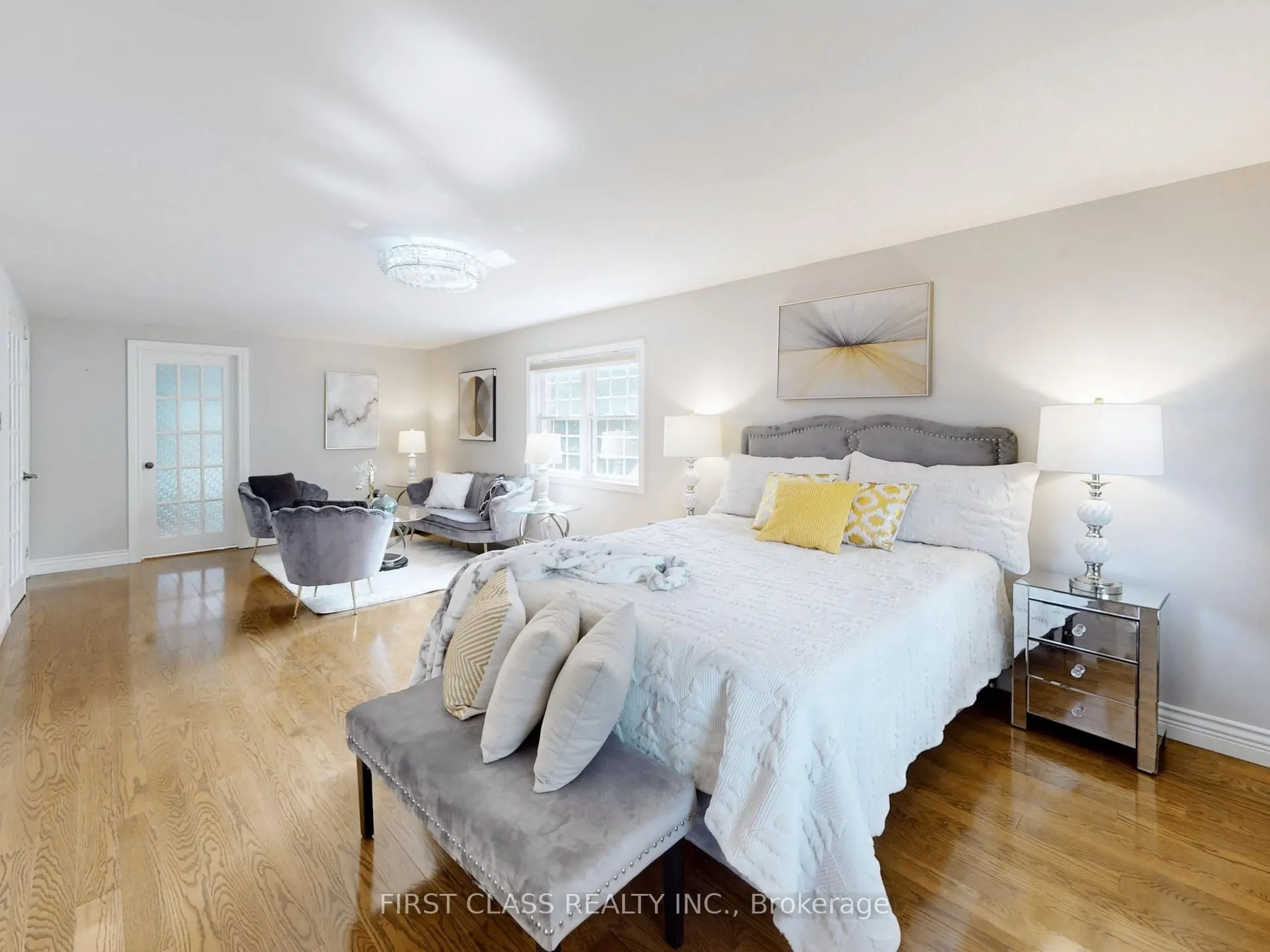 125 Longwater Chase