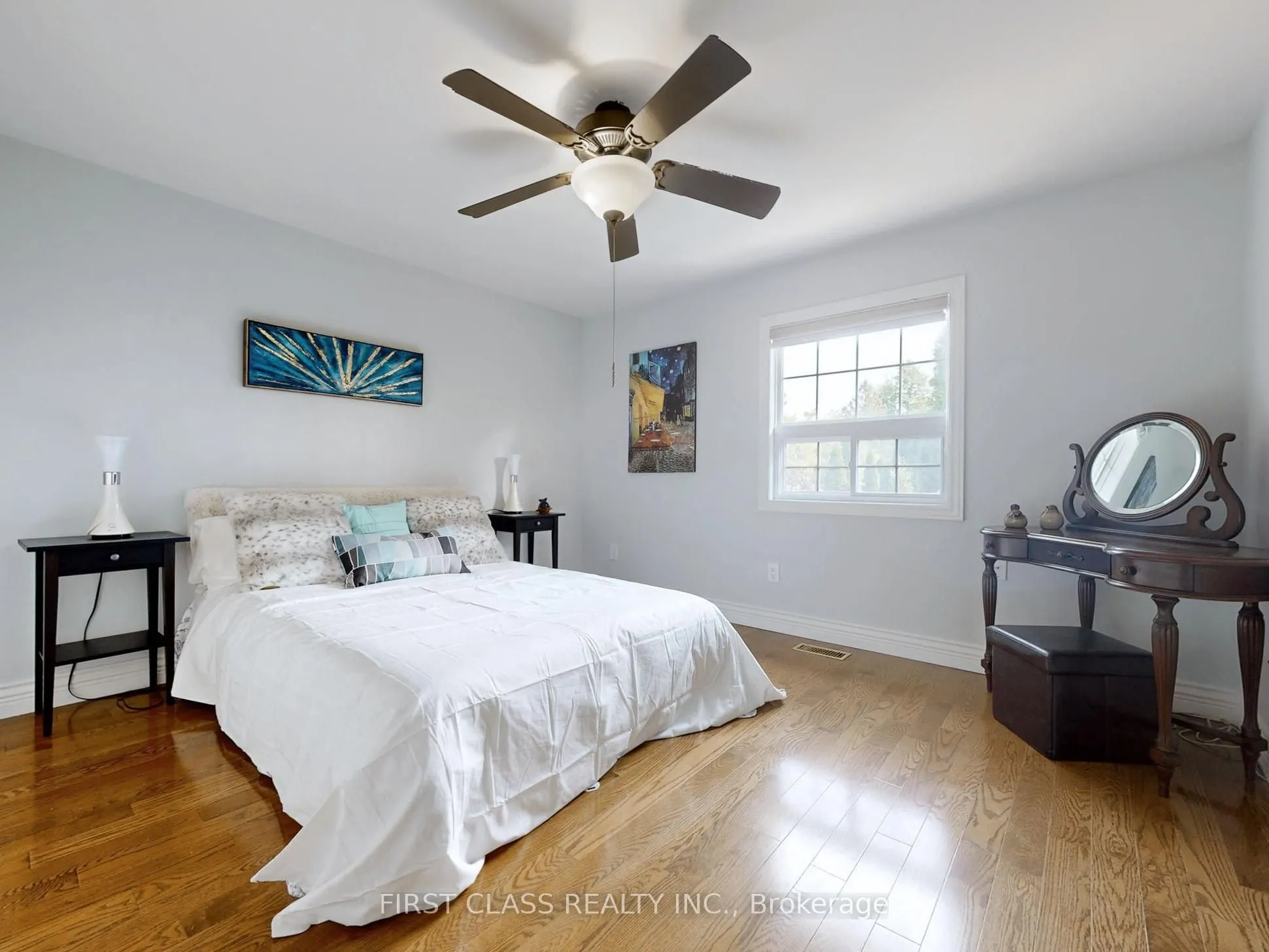 125 Longwater Chase