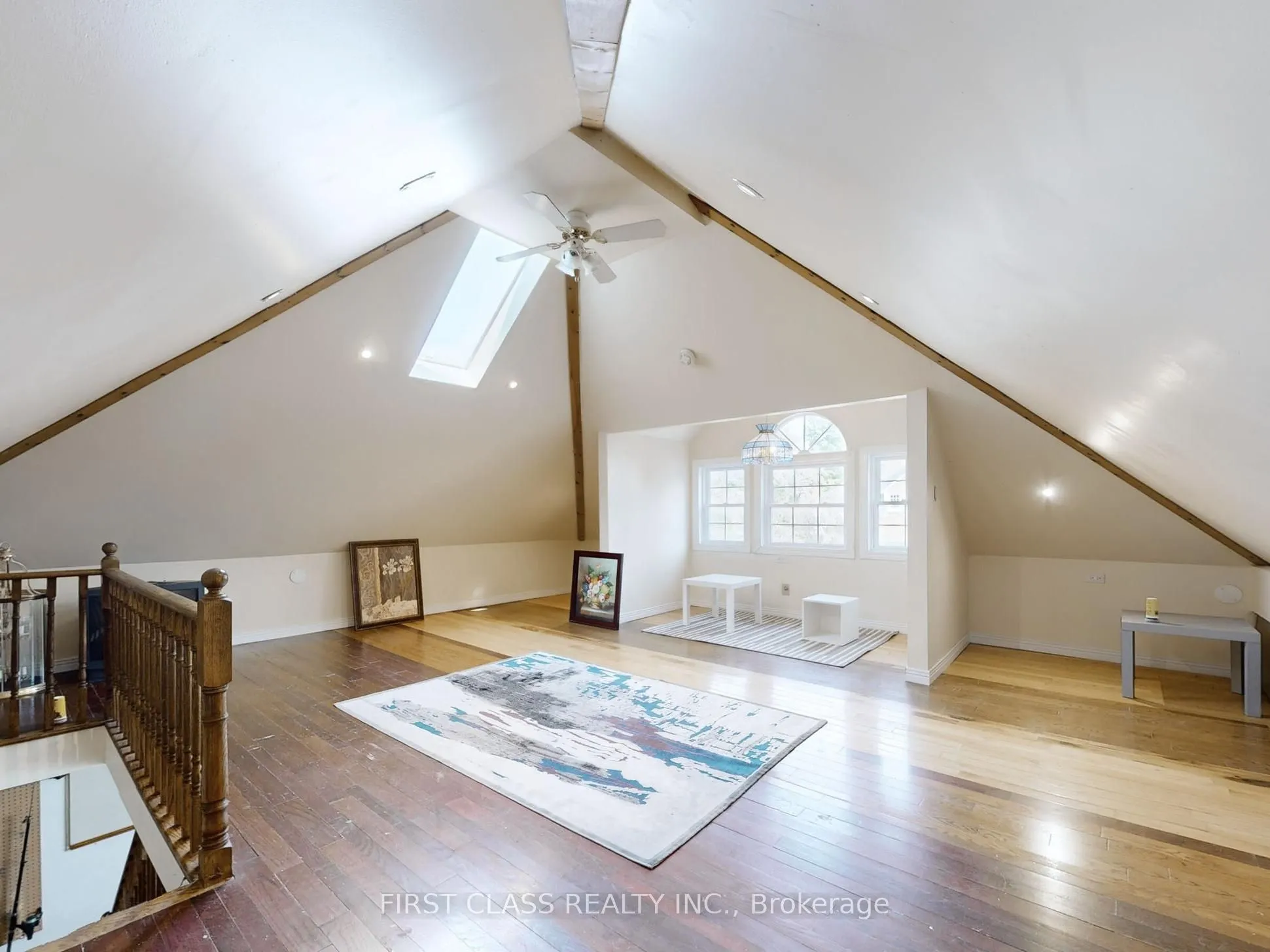 125 Longwater Chase